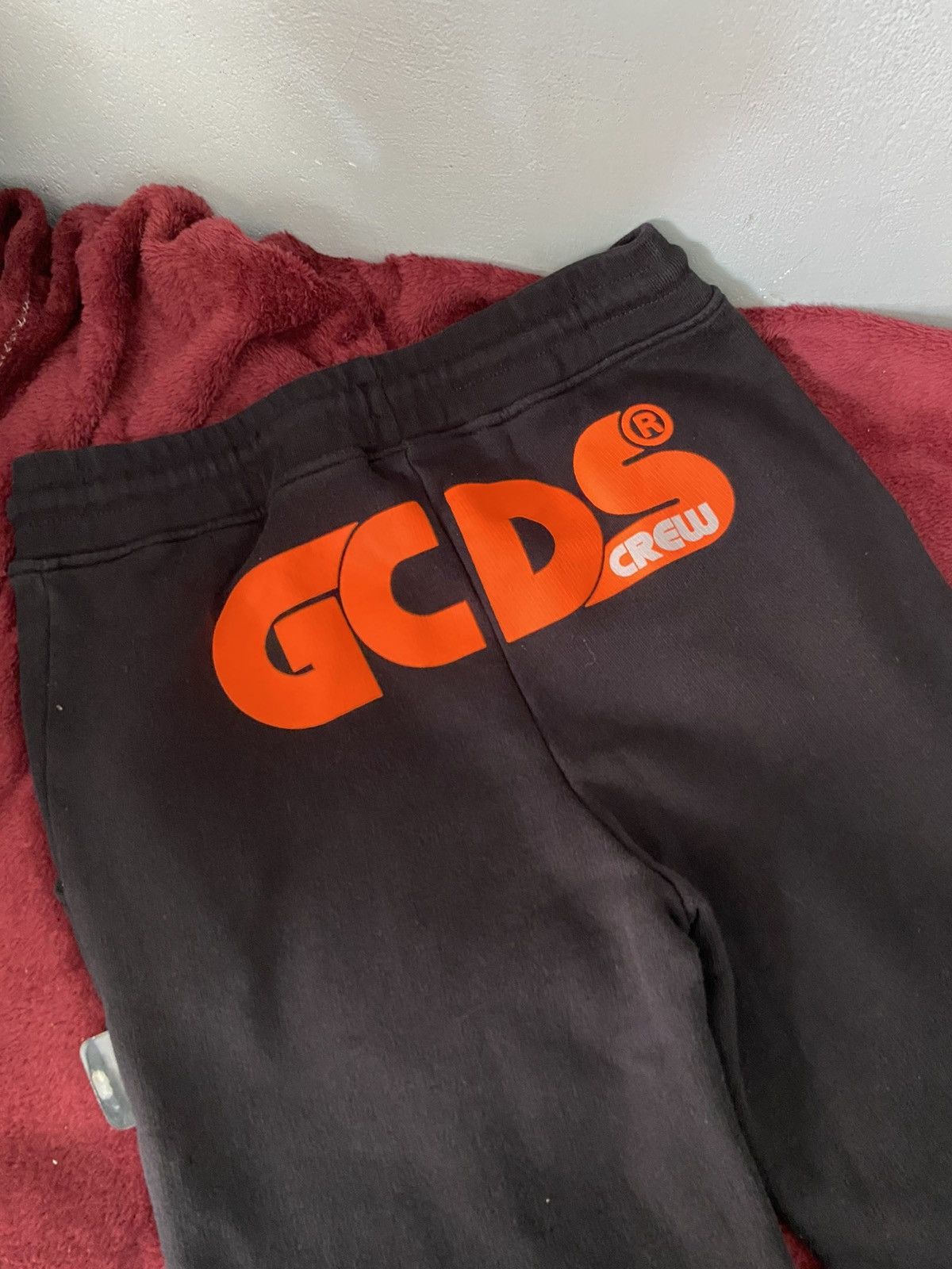 GCDS Gcds anni sweat pants Size US 28 / EU 44 - 2 Thumbnail