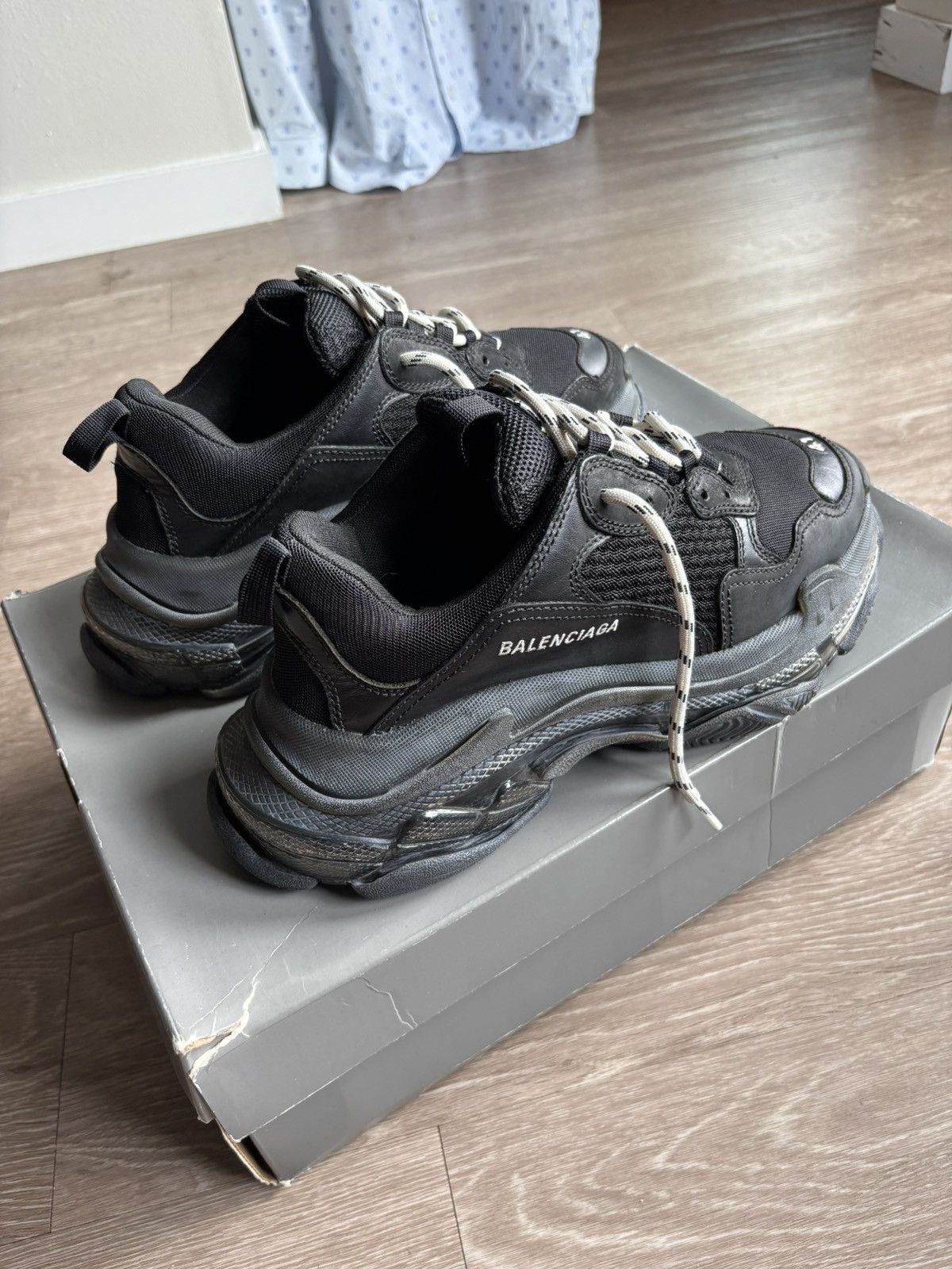 Balenciaga Balenciaga Triple S Clear Sole Sneakers Size US 8.5 / EU 41-42 - 2 Thumbnail