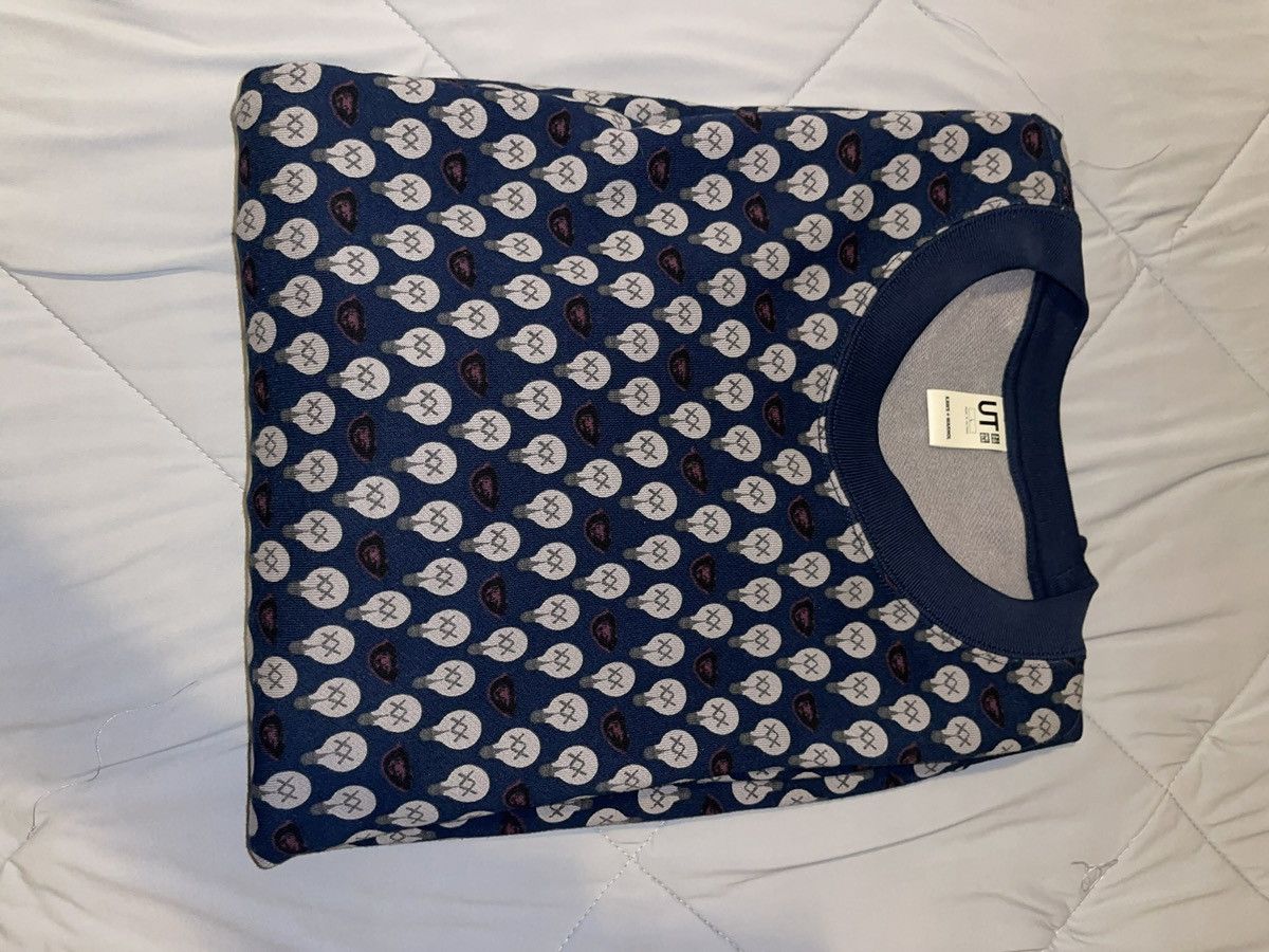 Kaws Kaws sweater blue Size US L / EU 52-54 / 3 - 4 Thumbnail