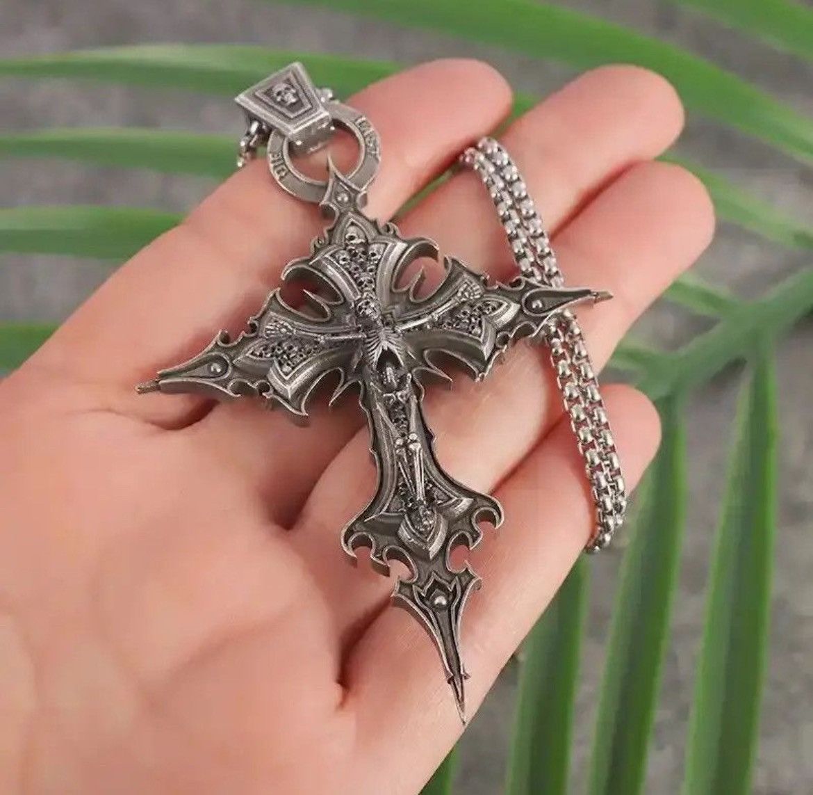 Jewelry × Vintage Vintage Gothic Christian Dante Purgatory Cross Necklace Size ONE SIZE - 1 Thumbnail