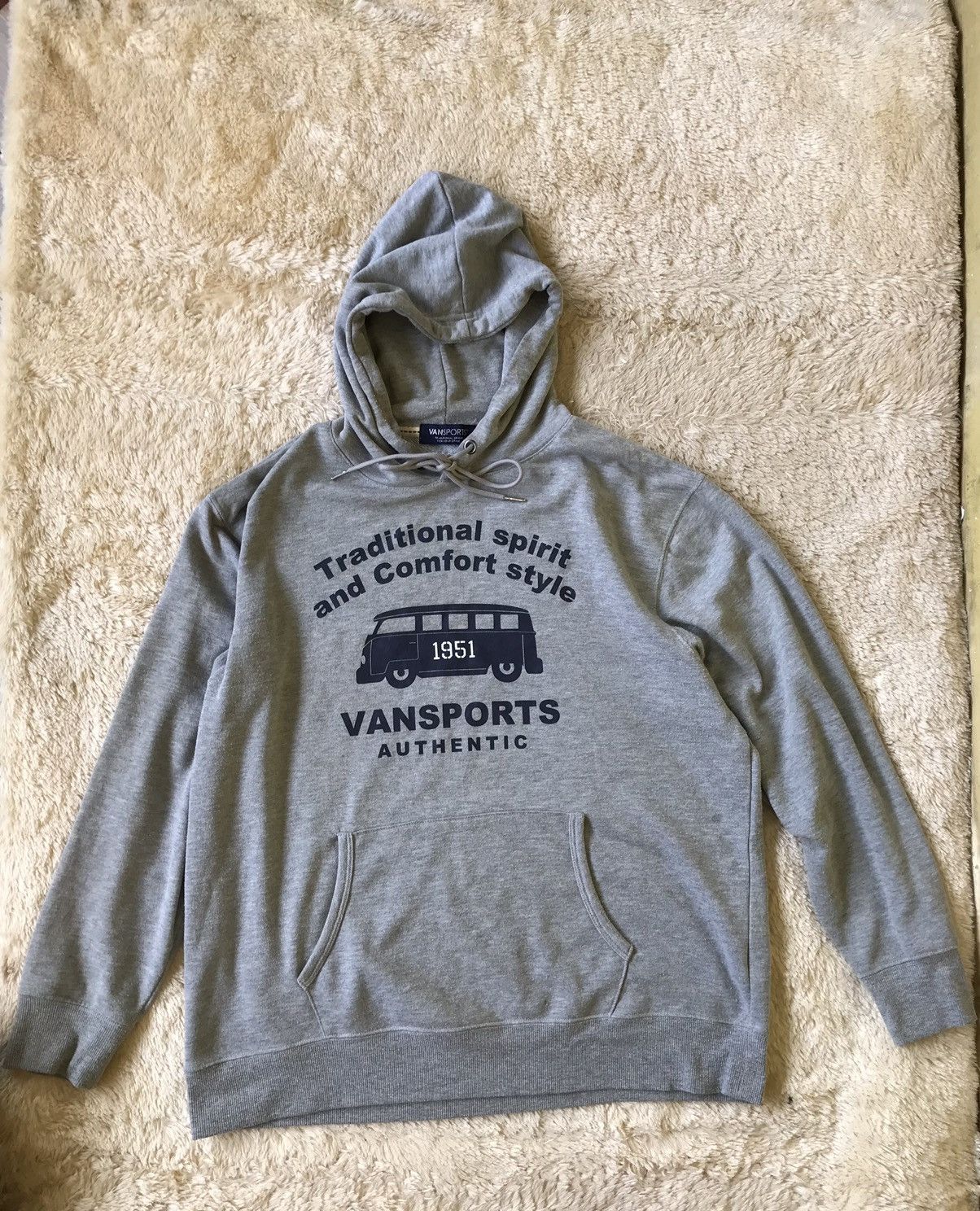 Japanese Brand Surf Style Vintage Vansport Hoodie Size US L / EU 52-54 / 3 - 1 Thumbnail