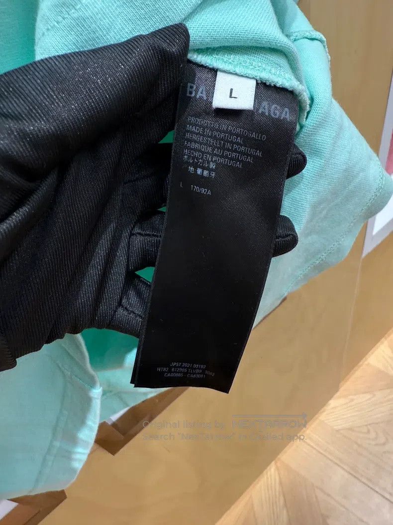 Balenciaga Balenciaga Mint green front and back embroidered logo shor Size US L / EU 52-54 / 3 - 4 Thumbnail