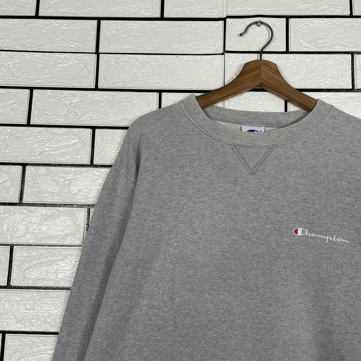 Champion Vintage Champion Crewneck Sweatshirt Size US L / EU 52-54 / 3 - 6 Thumbnail