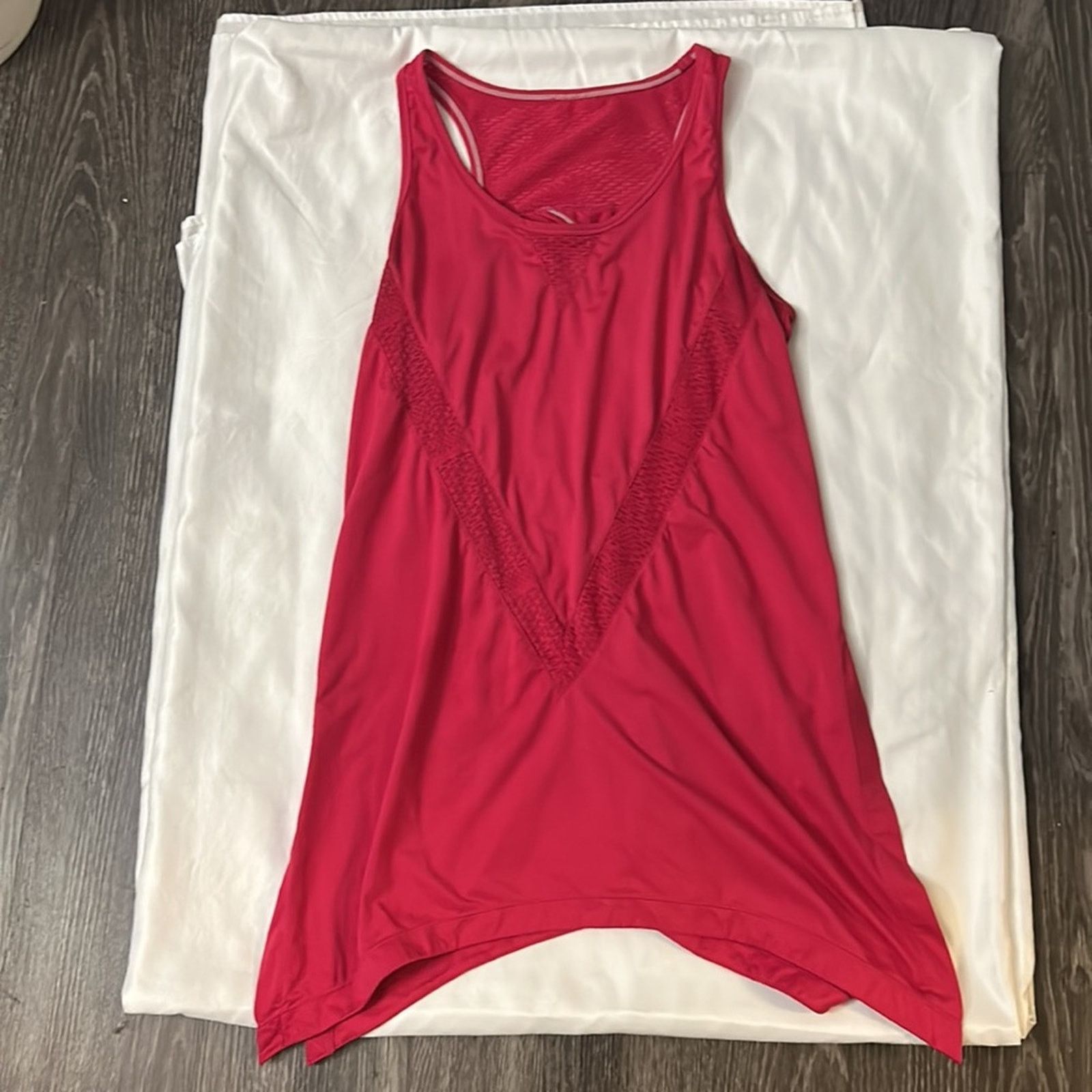 Nanette Lepore Nanette Lepore Hot Pink Sporty Racerback Keyhole Size S / US 4 / IT 40 - 5 Thumbnail