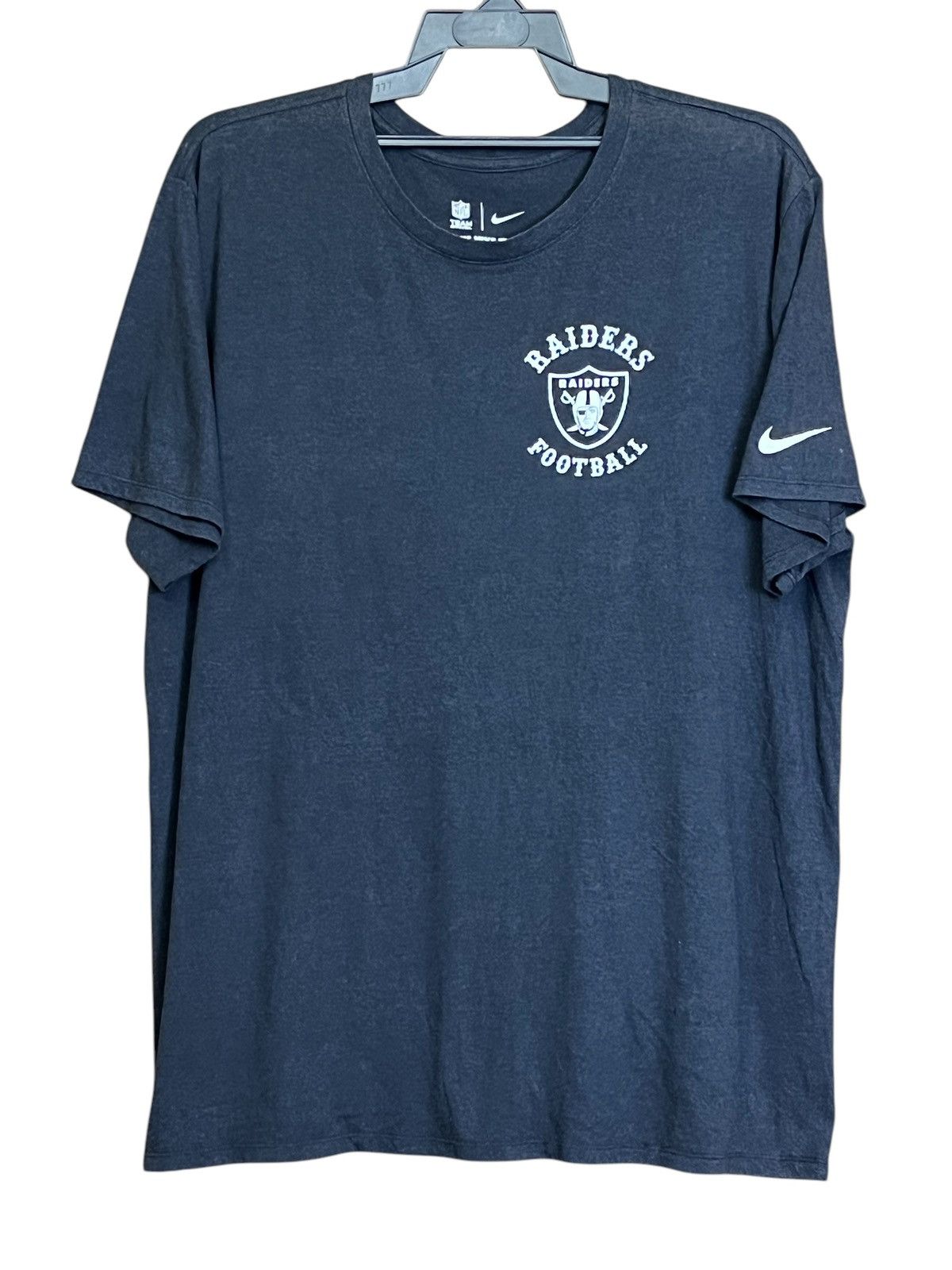 Nike NIKE x OAKLAND RAIDERS NFL TRI-BLEND TEE SHIRT Size US M / EU 48-50 / 2 - 2 Thumbnail