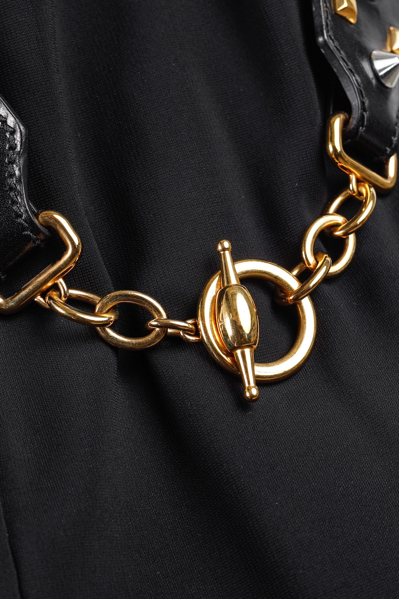Gucci Gucci PF/11 Twist Halter Golden Chain Black Dress Size S / US 4 / IT 40 - 6 Thumbnail