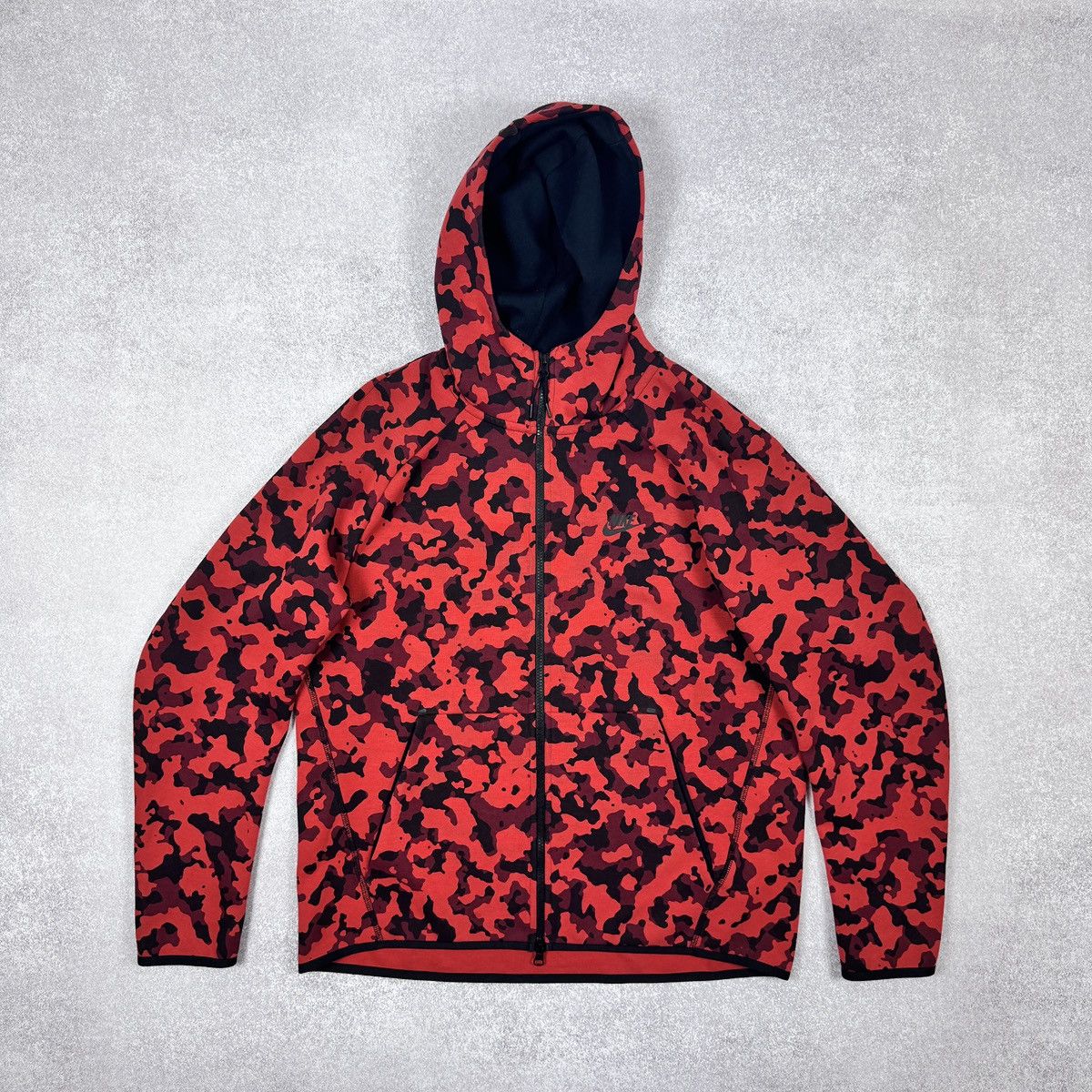 Nike Men’s Nike Tech Fleece Red Camo Hoodie Size L - CJ5975 603 Size US L / EU 52-54 / 3 - 3 Thumbnail