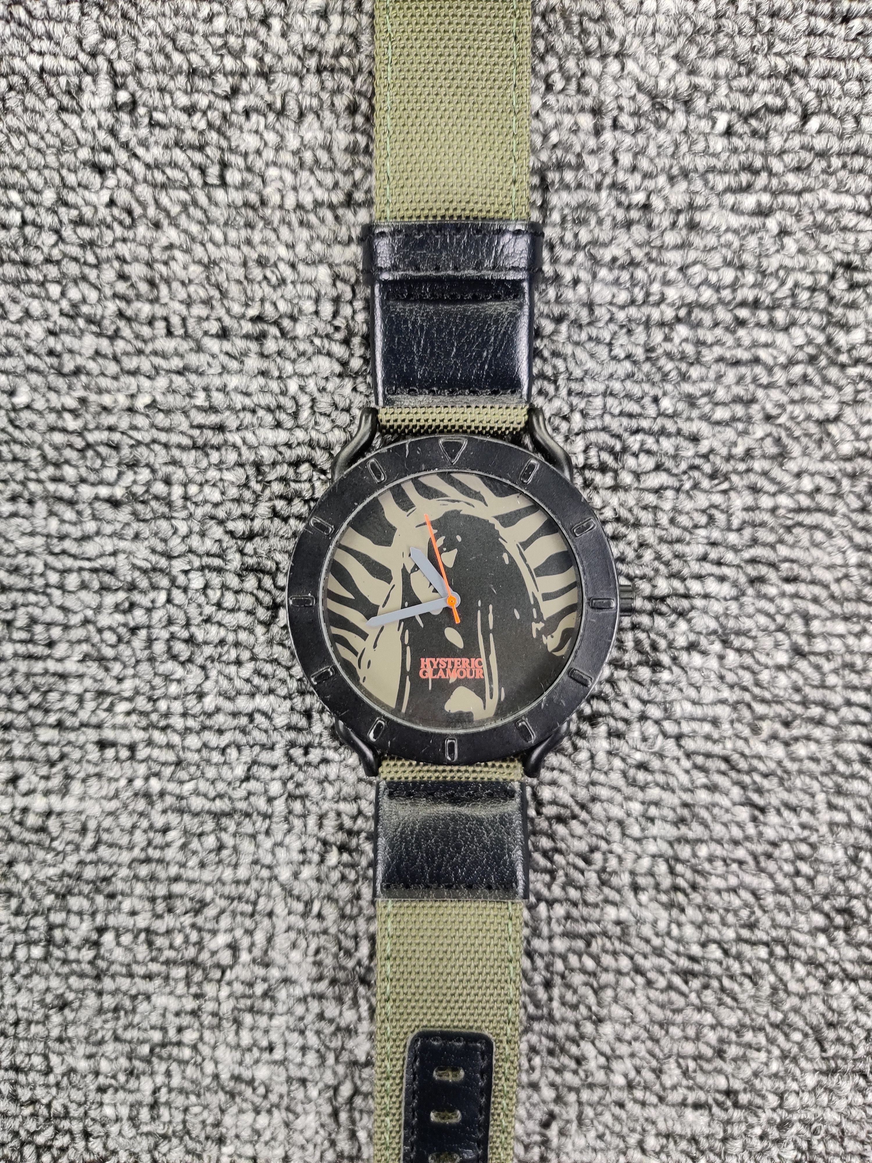 Hysteric Glamour Hysteric Glamour Military Green Watch Size ONE SIZE - 1 Thumbnail