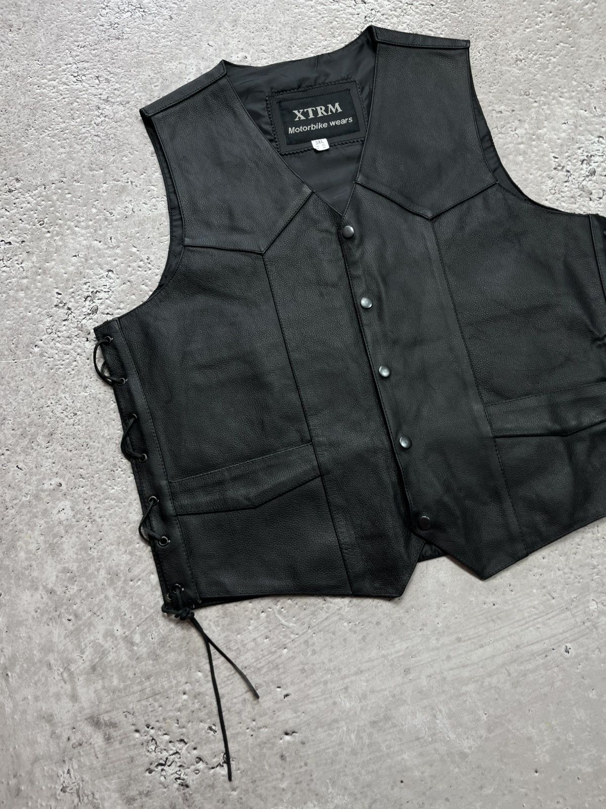 Leather XTRM Black Leather Biker Vest Lace Up Sides Size XL Size US XL / EU 56 / 4 - 3 Thumbnail