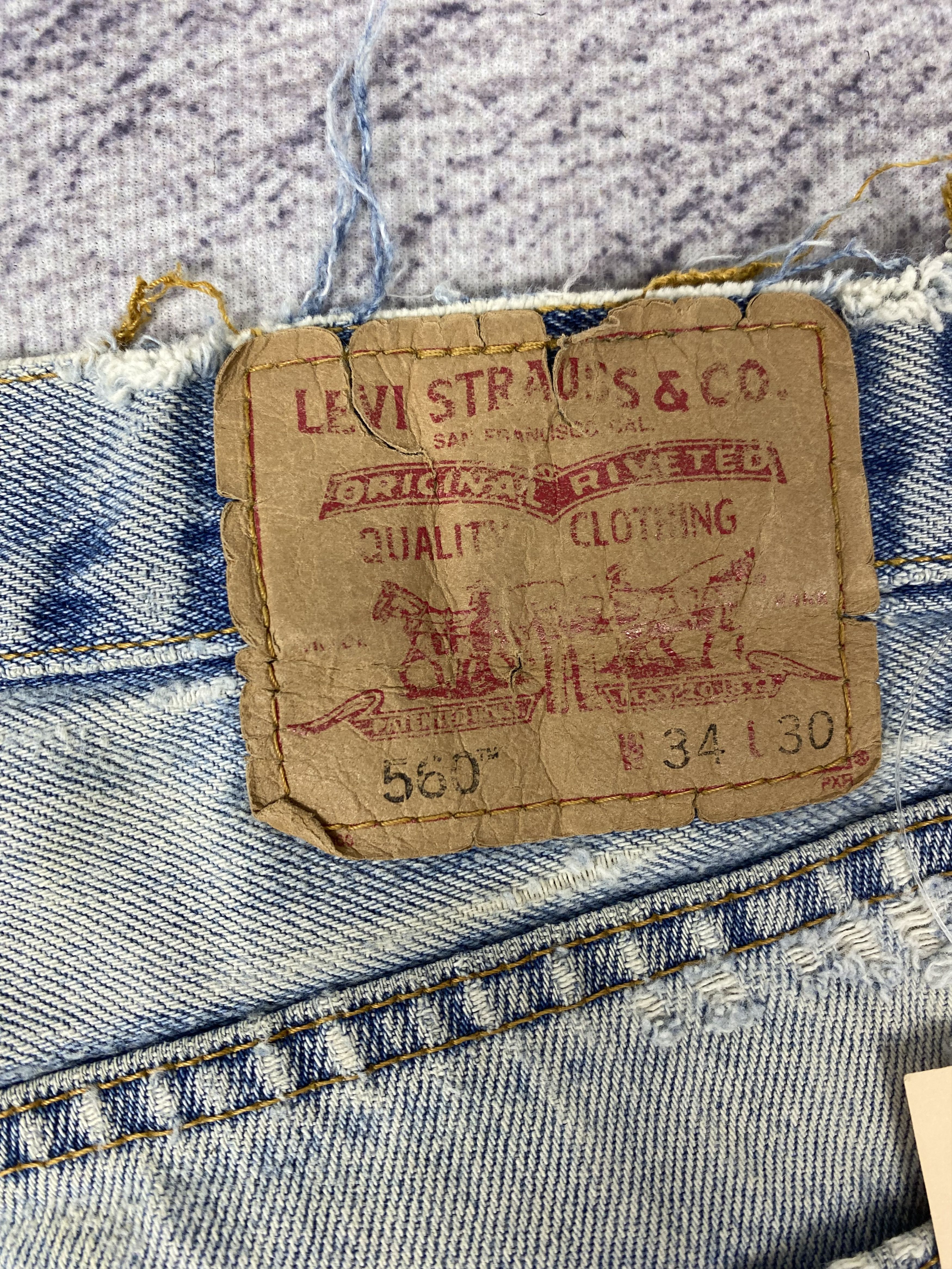 Levi's Vintage Levi's 560 Faded Blue Distressed Denim Jeans P0475 Size US 32 / EU 48 - 14 Thumbnail