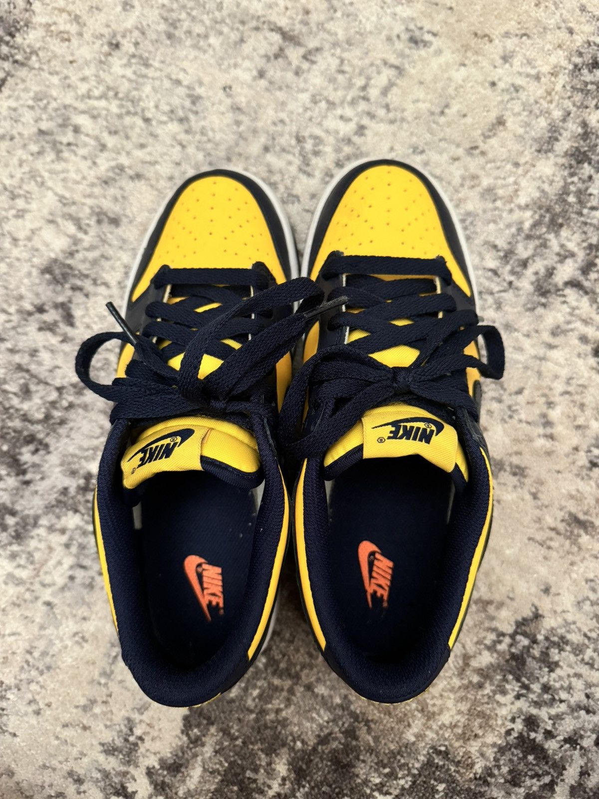 Nike Michigan dunks Size US 6 / EU 39 - 2 Thumbnail