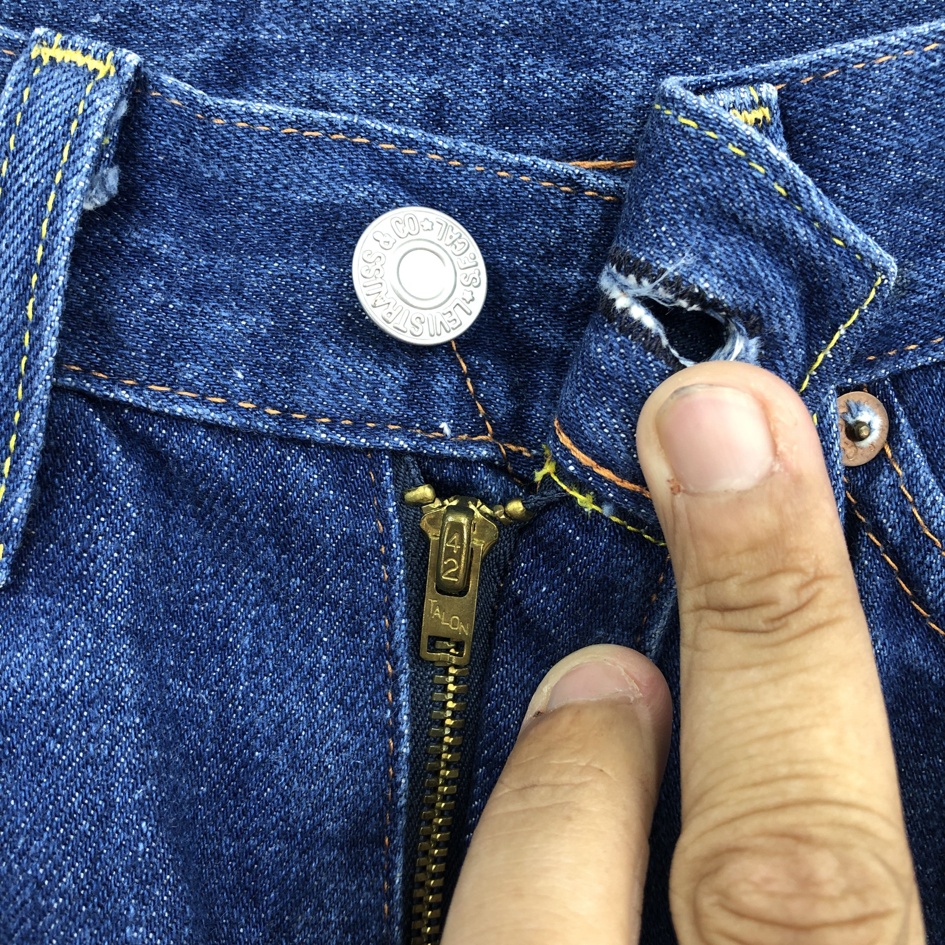 Levi's Vintage Levis 701 Selvedge Jeans Levi's Redline Denim Size 24" / US 00 / IT 34 - 6 Thumbnail