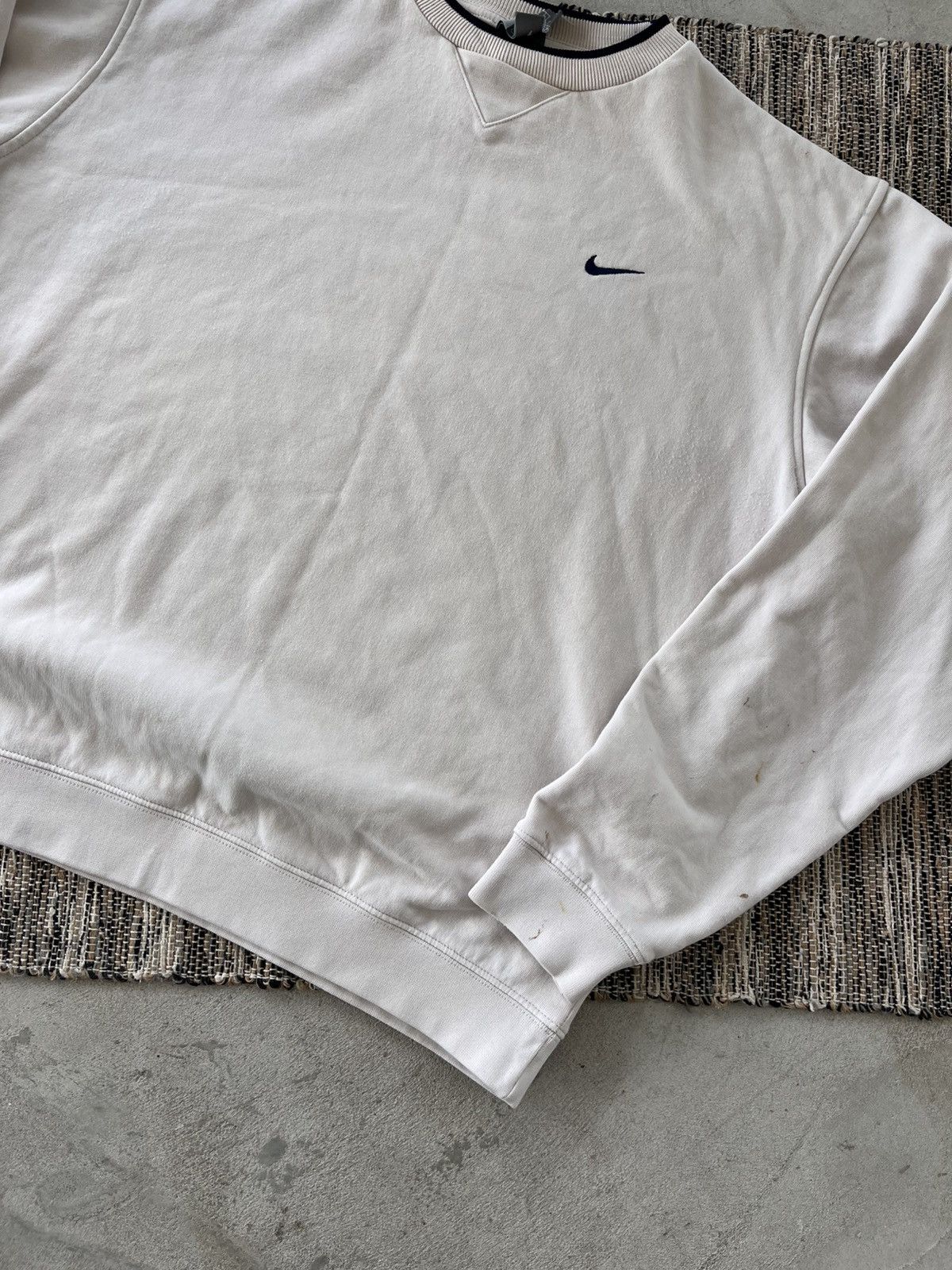 Nike × Vintage Vintage Nike Sweatshirt Beige Blank Faded Y2K Blank sk8 Size S / US 4 / IT 40 - 7 Thumbnail