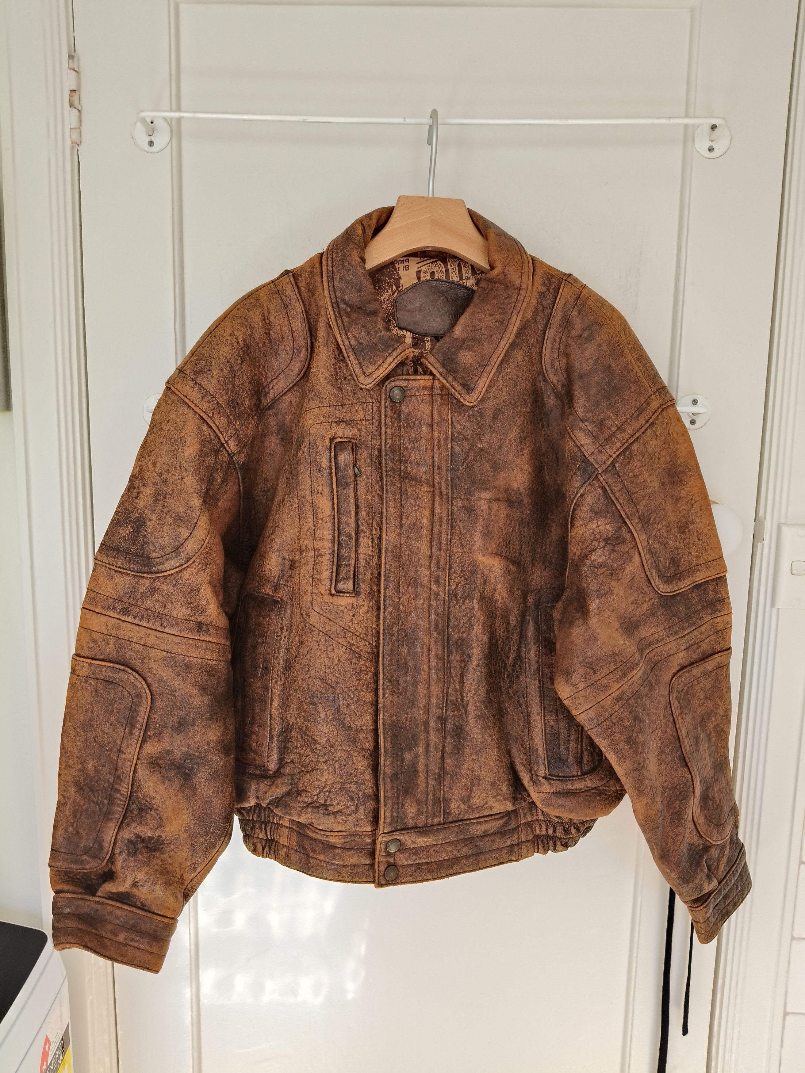 Japanese Brand Vintage Wind Armor Marilyn Monroe Bomber Leather Jacket Size US L / EU 52-54 / 3 - 1 Thumbnail