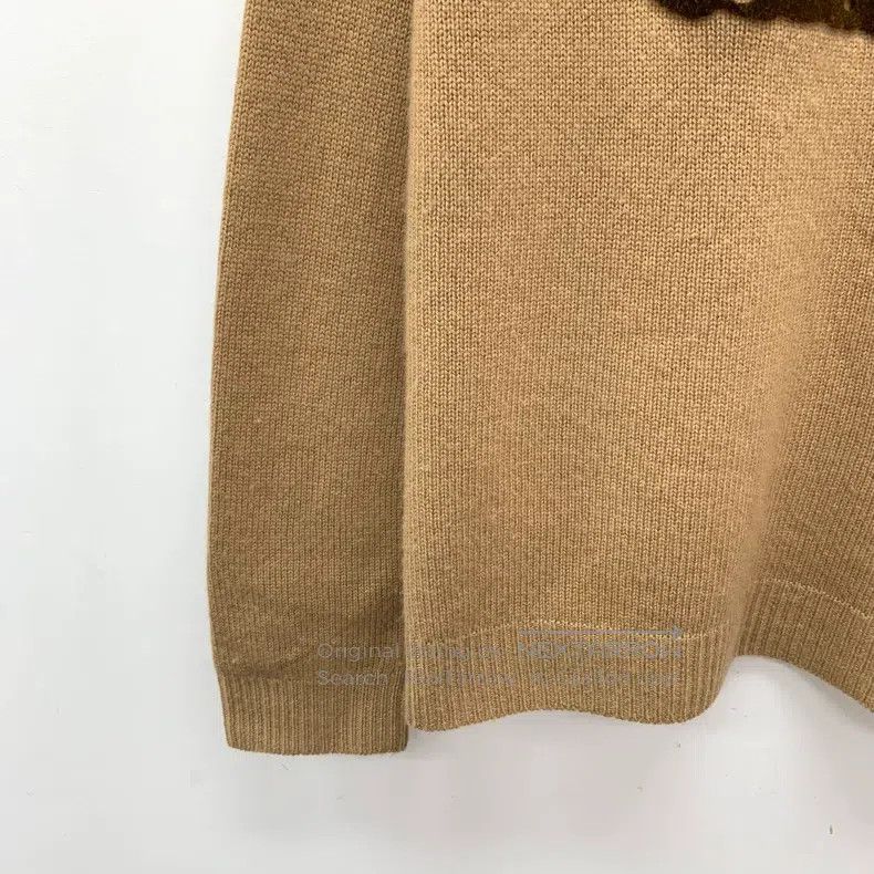 Max Mara Max Mara Brown Logo Letter Embroidered Cashmere Round Neck Size S / US 4 / IT 40 - 4 Thumbnail