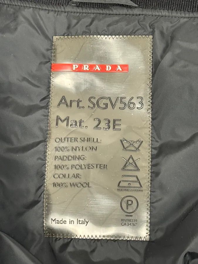Prada 2000s Prada Black Nylon Bomber Jacket Size US L / EU 52-54 / 3 - 9 Thumbnail