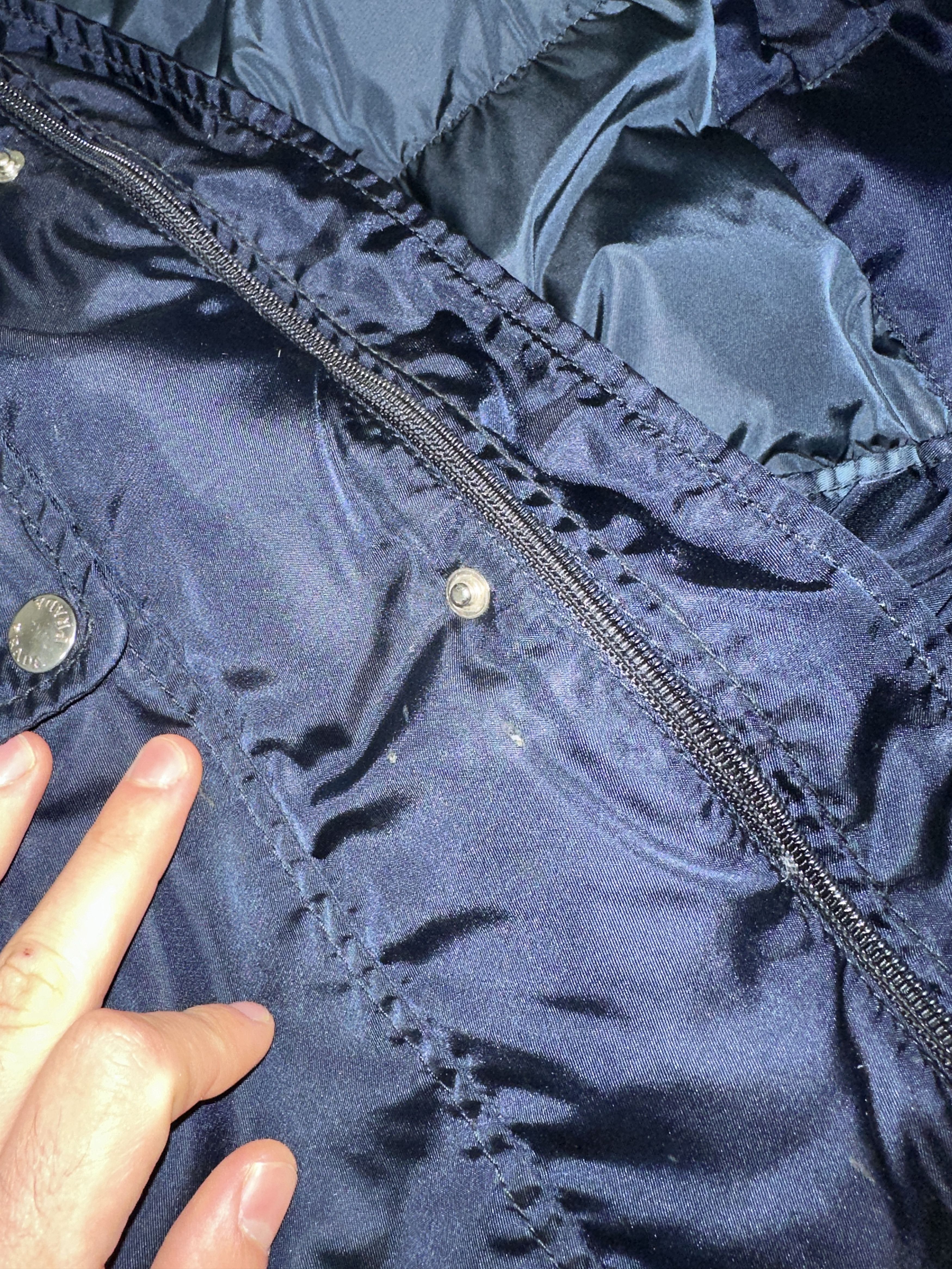 Prada Rare Prada Milano Puffer Goose Down Light Jacket Size M Size US M / EU 48-50 / 2 - 12 Thumbnail
