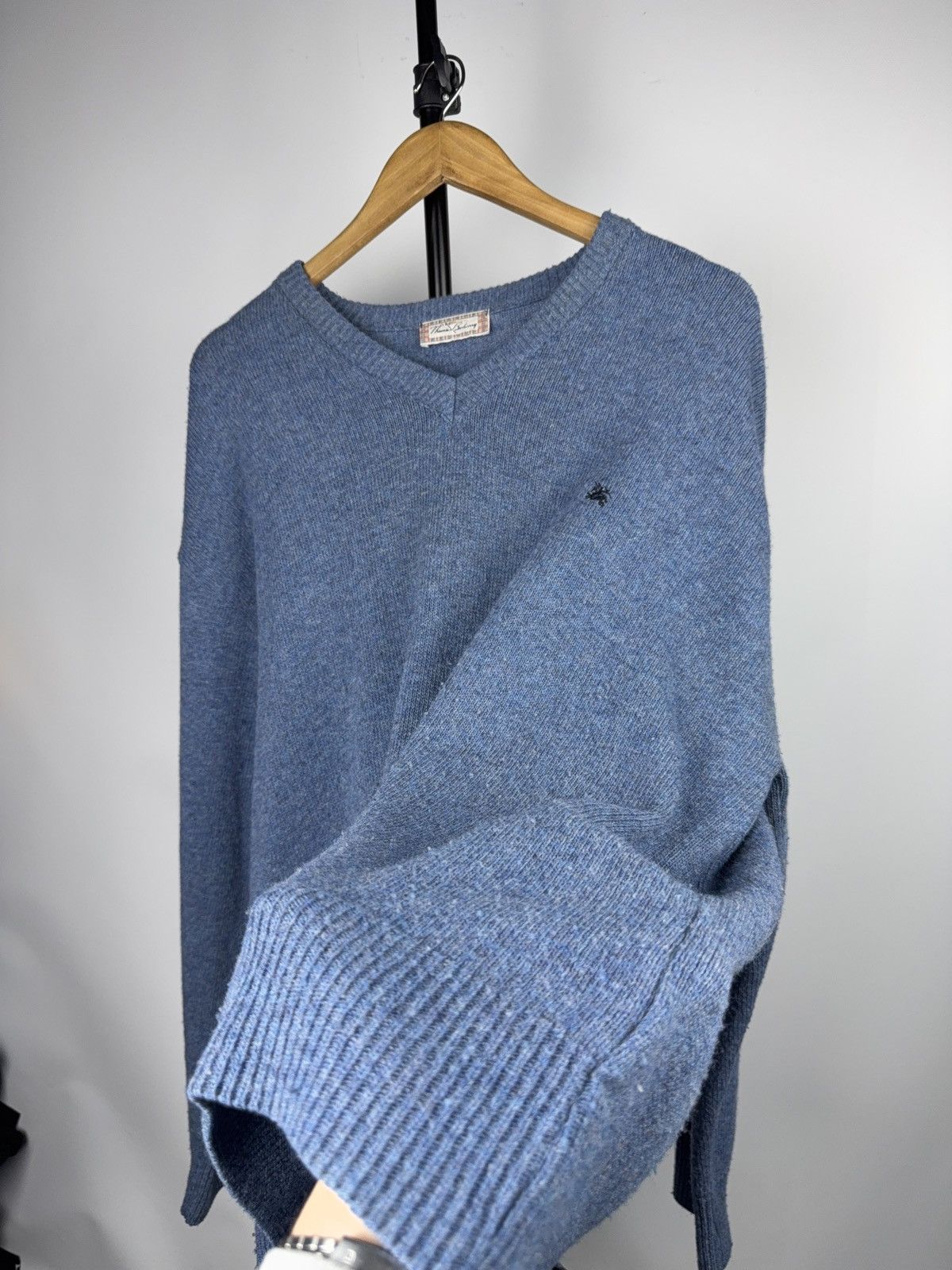 Burberry Retro 90s Thomas Burberry Blue V-Neck Wool Sweater Vintage Size US XL / EU 56 / 4 - 8 Thumbnail