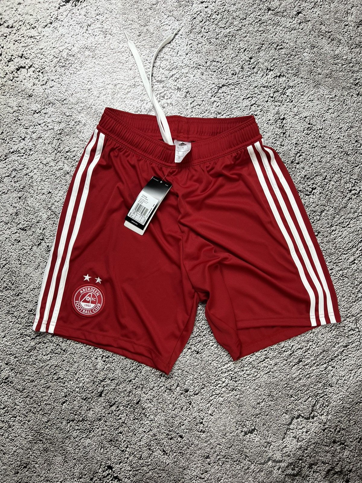Adidas NEW WITH TAGS 2018-2019 FC Aberdeen Scotland adidas shorts Size US 30 / EU 46 - 1 Thumbnail