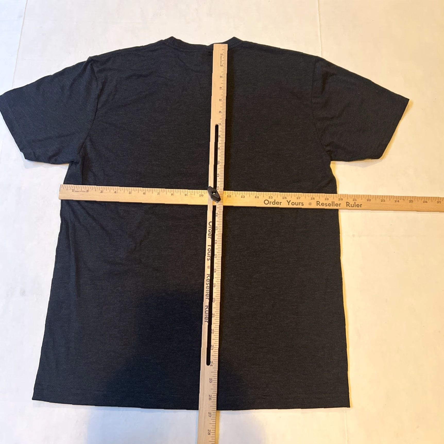 Gildan VINTAGE Casamigos Tequila Logo Shirt Black M Womens? Size US M / EU 48-50 / 2 - 5 Thumbnail