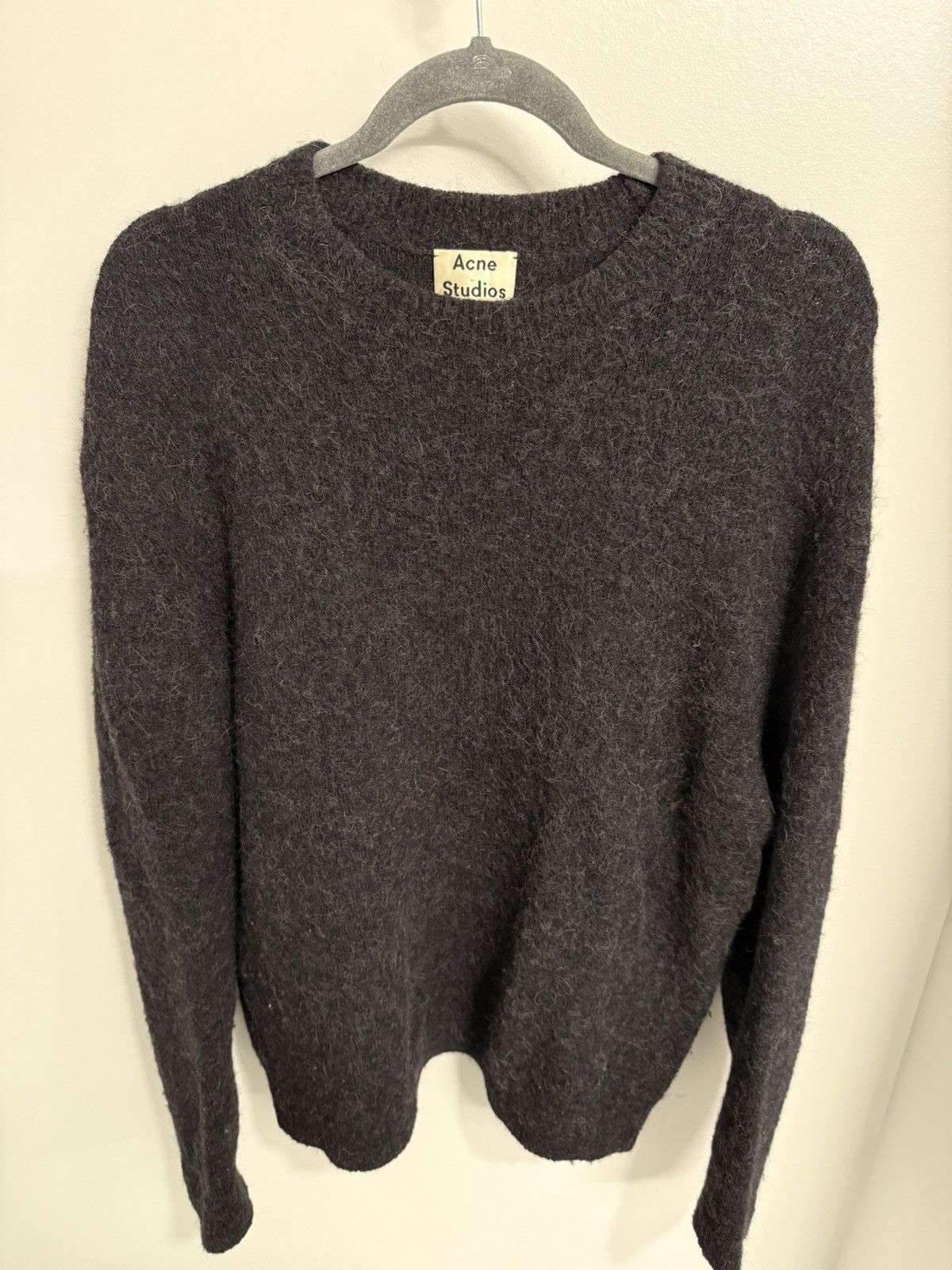 Acne Studios Acne Studios Charcoal Fuzzy Wool Sweater M Size US M / EU 48-50 / 2 - 1 Thumbnail