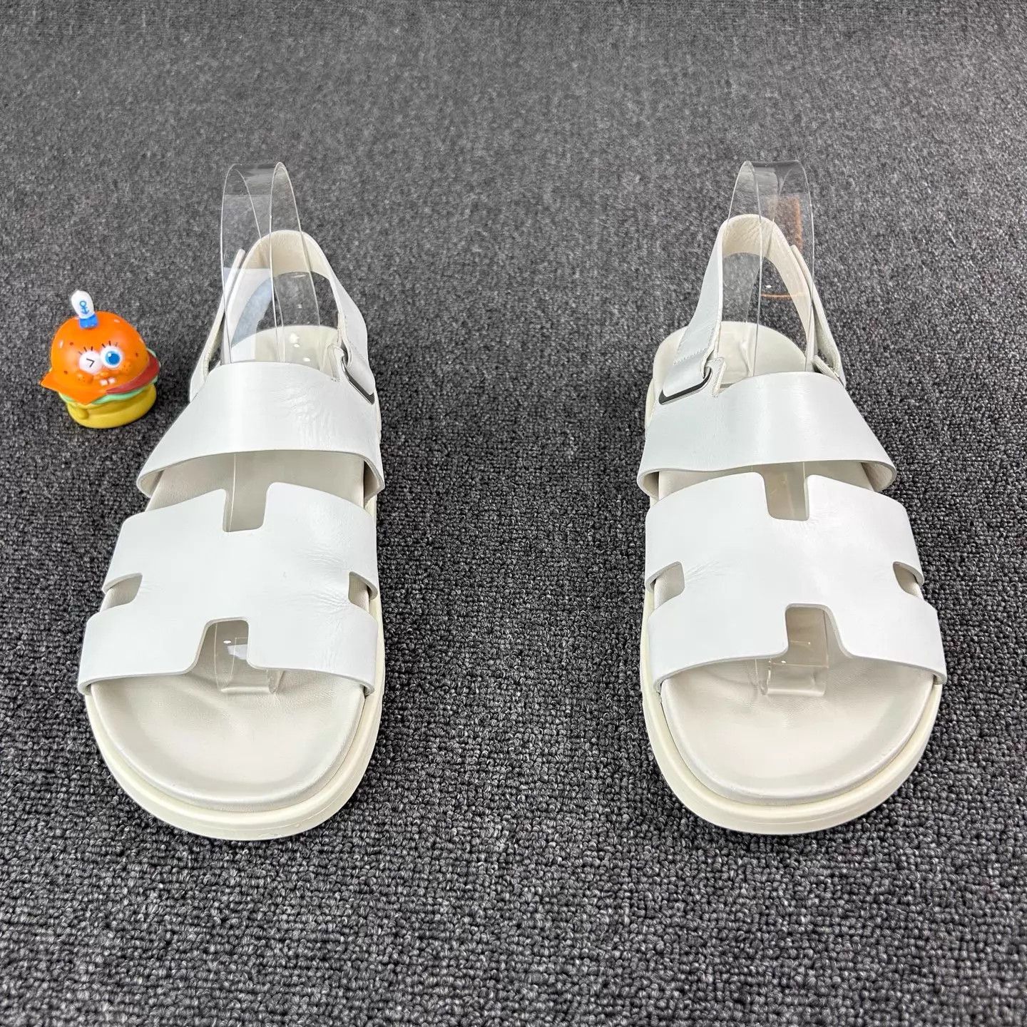 Hermes Hermes White Erji Slipper HB6772 42 Size US 9 / EU 42 - 2 Thumbnail