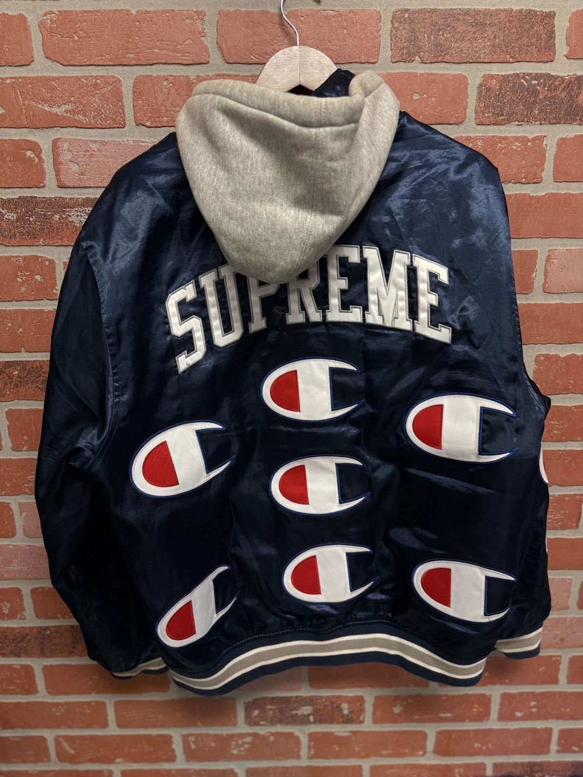 Champion × Supreme Supreme Champion Jacket Size M Blue RARE Size US M / EU 48-50 / 2 - 10 Thumbnail