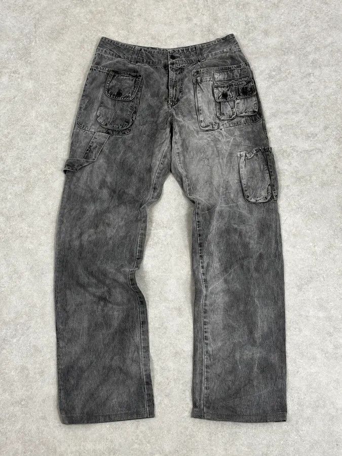 Dolce & Gabbana AW2003 Dolce & Gabbana Grey Multi-Pocket Eroded Cargo Pants Size US 32 / EU 48 - 1 Thumbnail