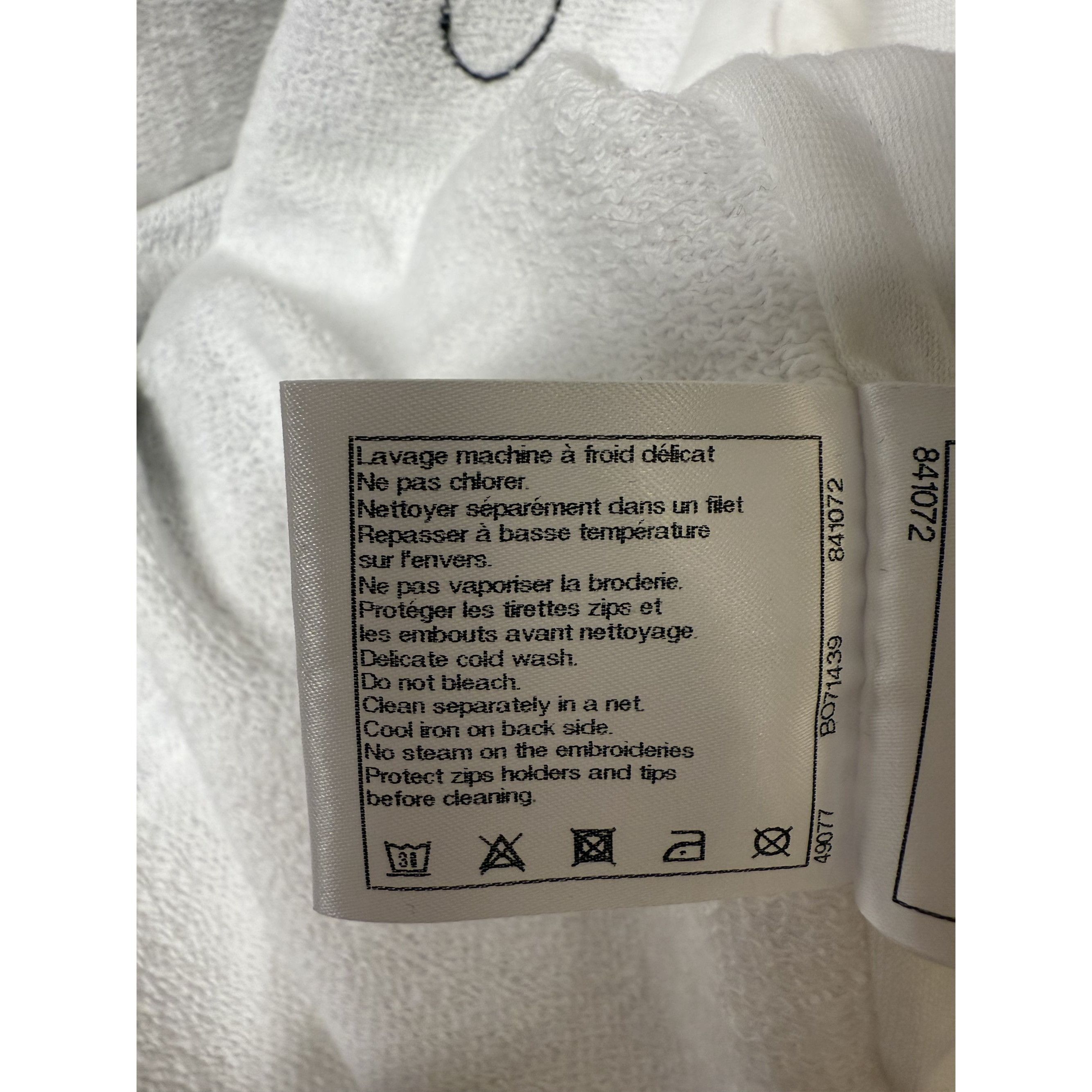 Chanel Chanel White Zip-Up Hoodie With Black Graphic Back Design 10 Size M / US 6-8 / IT 42-44 - 9 Thumbnail