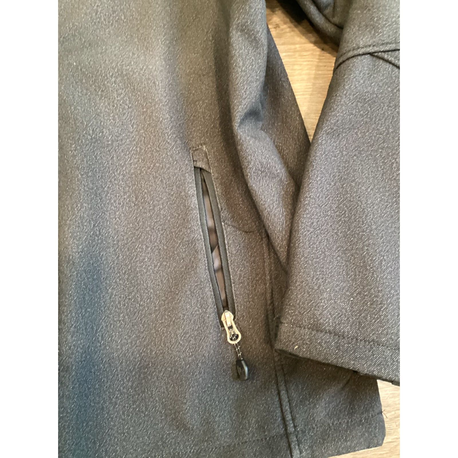 The North Face The North Face Flight Series Summit Series Jacket Womens Size L Gray Regular Water Resistant Long Sleeve Mid-Length Zip Size L / US 10 / IT 46 - 4 Thumbnail