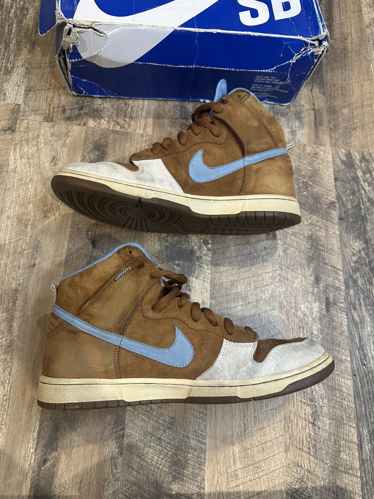 Nike × Vintage Nike Dunk High Premium SB ‘Skate Mental’ 2009 OG Box Size 12 Size US 12 / EU 45 - 6 Thumbnail