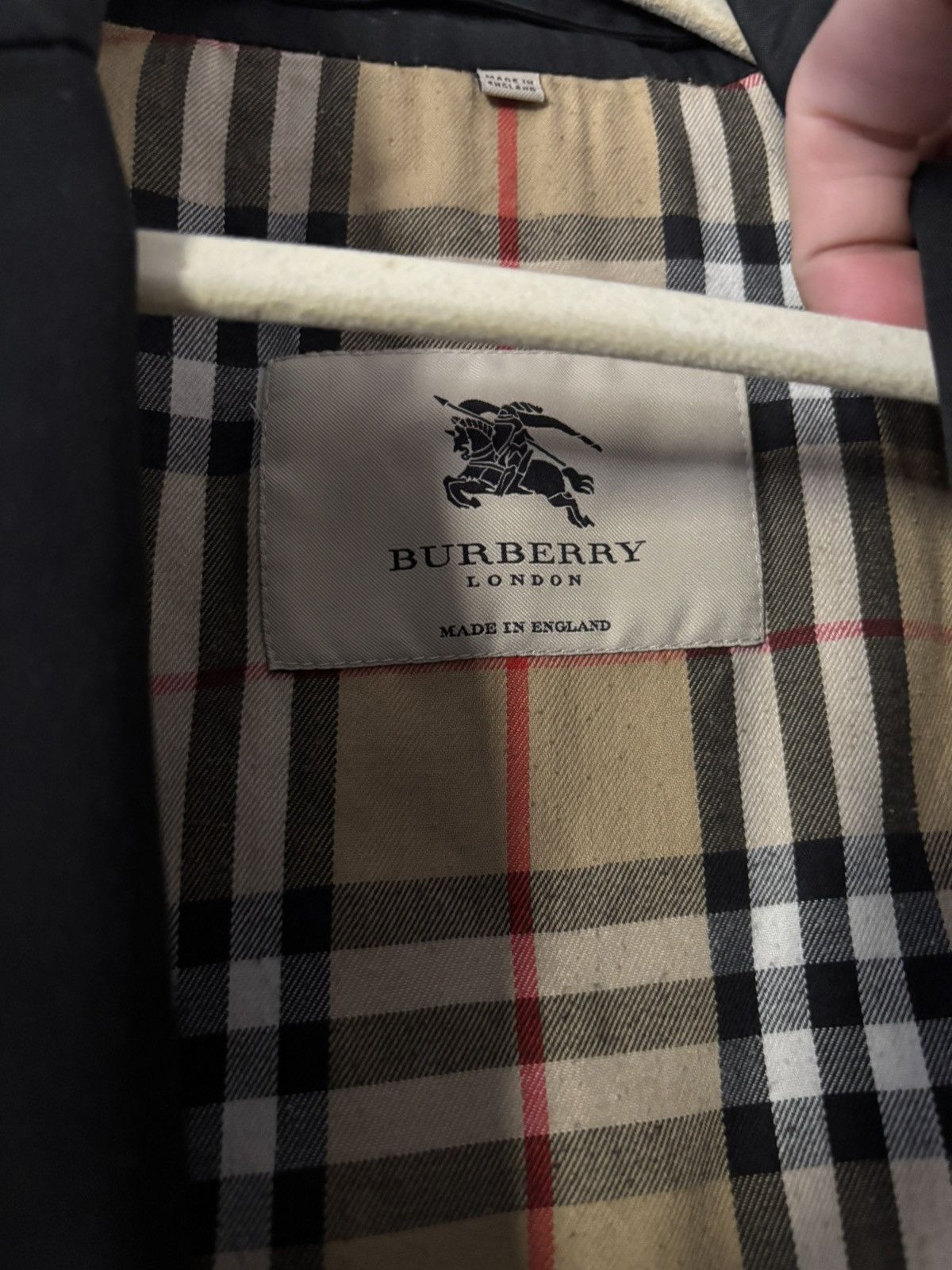 Burberry Large Women’s Vintage Burberry Trench Coat Size L / US 10 / IT 46 - 3 Thumbnail