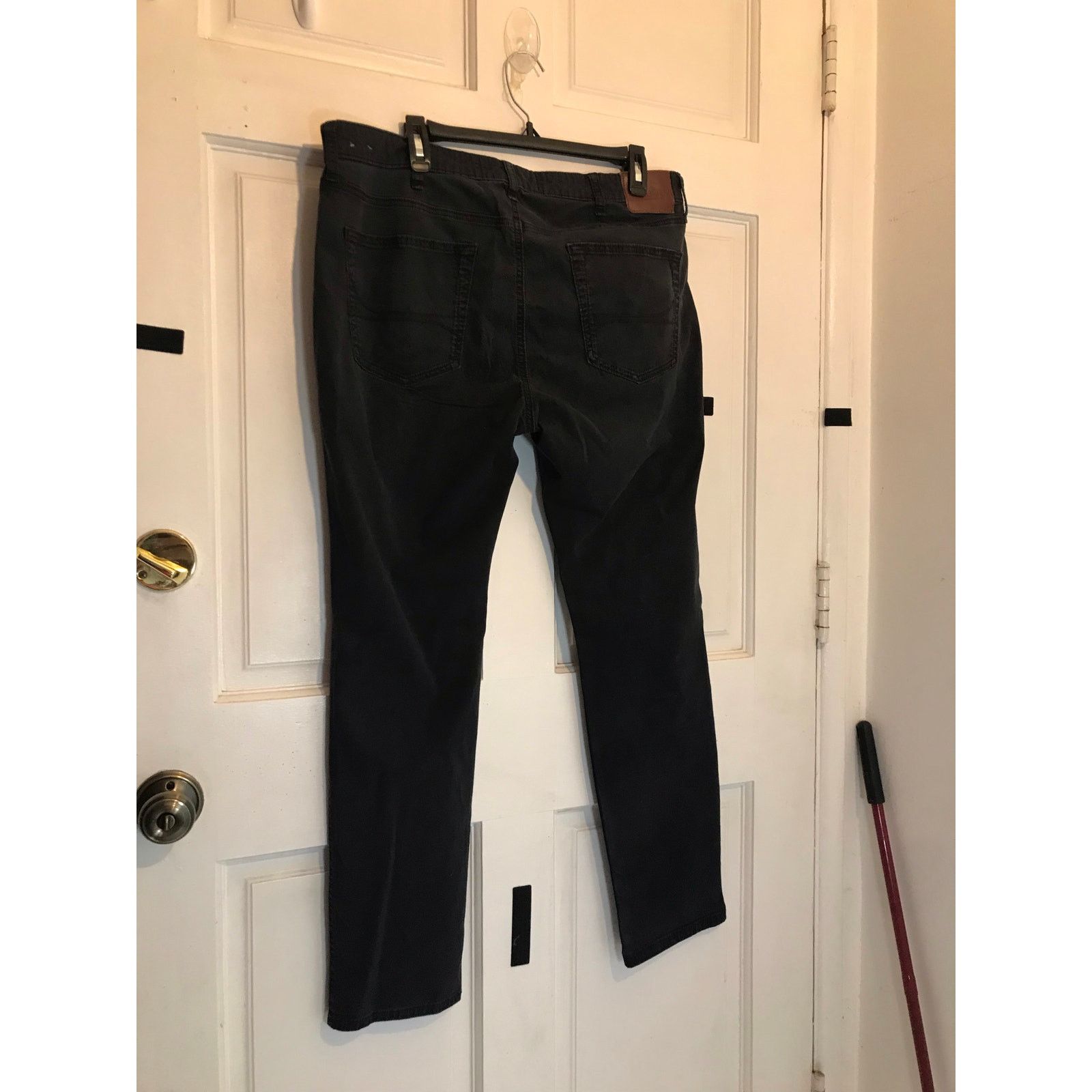 Hollister Hollister Skinny 5 Pocket Pants Men’s 36x32 Black RN# 75654 Size US 36 / EU 52 - 1 Thumbnail