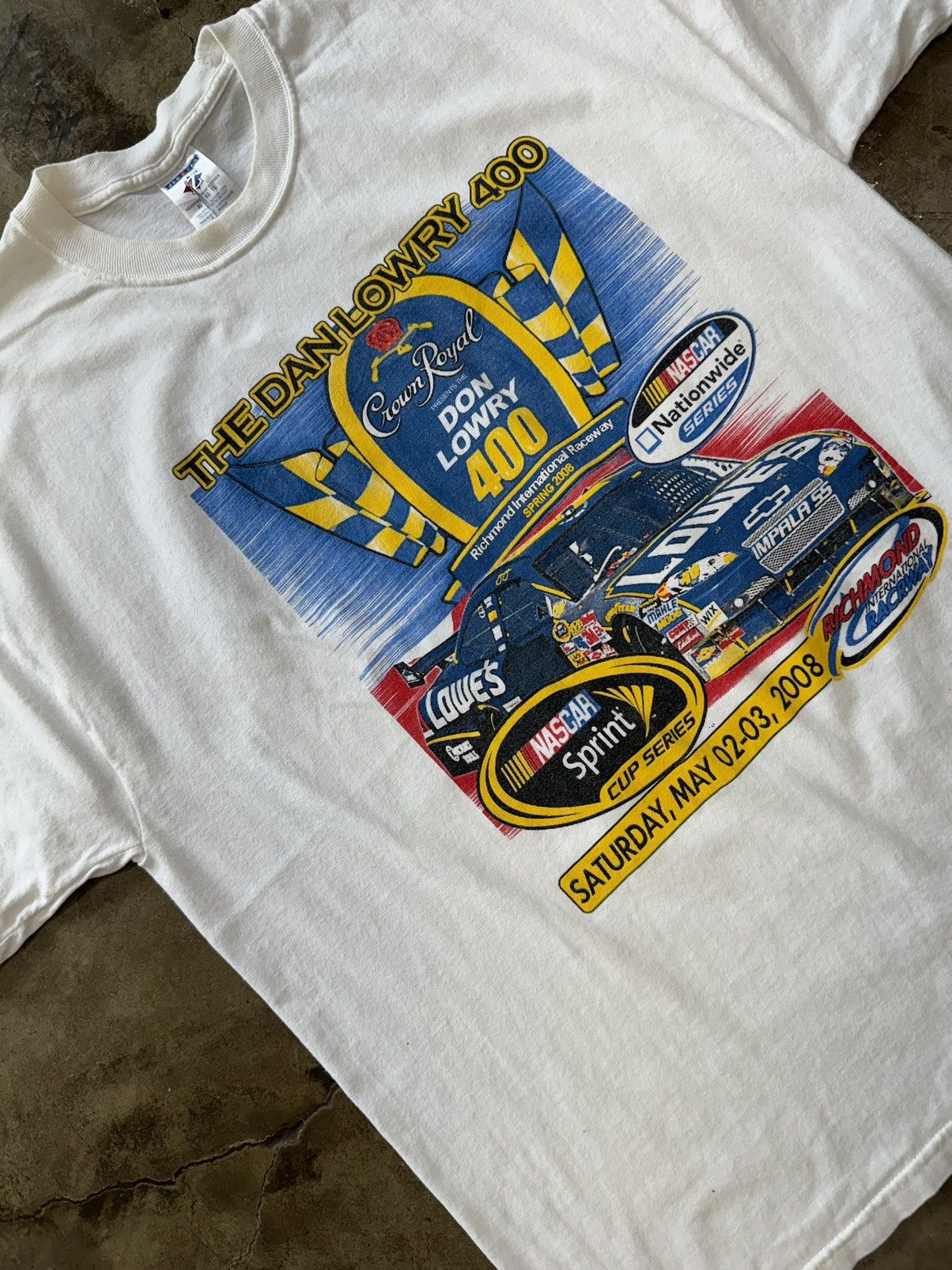 NASCAR × Vintage Vintage NASCAR 2008 Dan Lowry 400 Racing Tee Sz. XL Size US XL / EU 56 / 4 - 1 Thumbnail