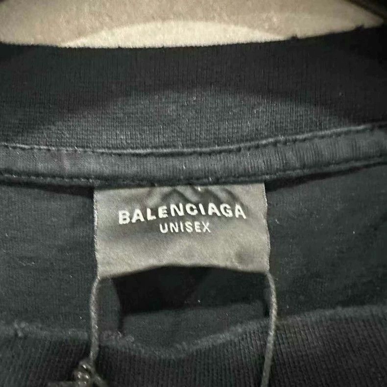 Balenciaga Balenciaga Kardashian Portrait Photo Short Sleeve Size US XL / EU 56 / 4 - 3 Thumbnail