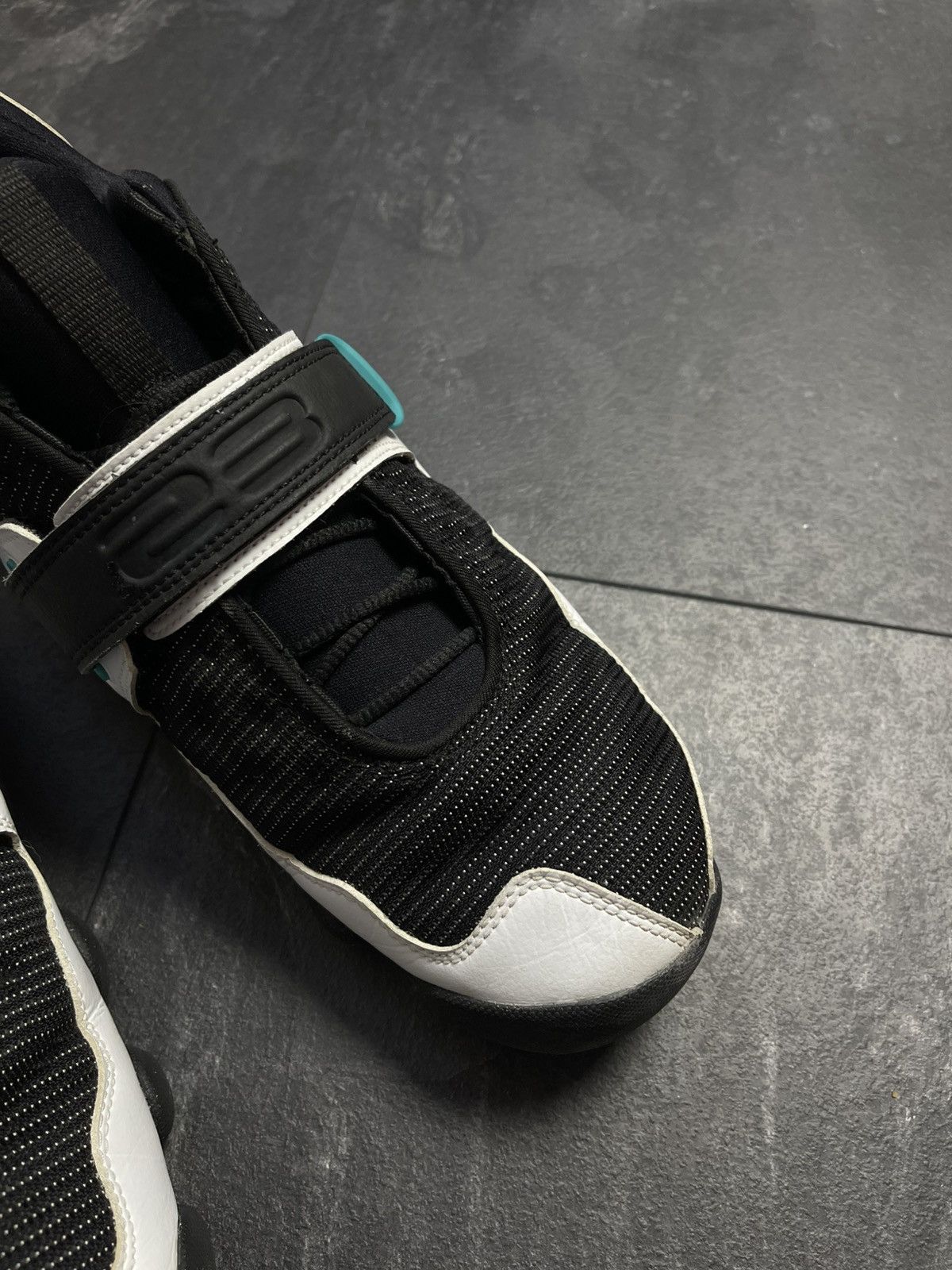 Streetwear Air Jordan Black Cat Retro Black Turbo Green White Size US 8.5 / EU 41-42 - 8 Thumbnail