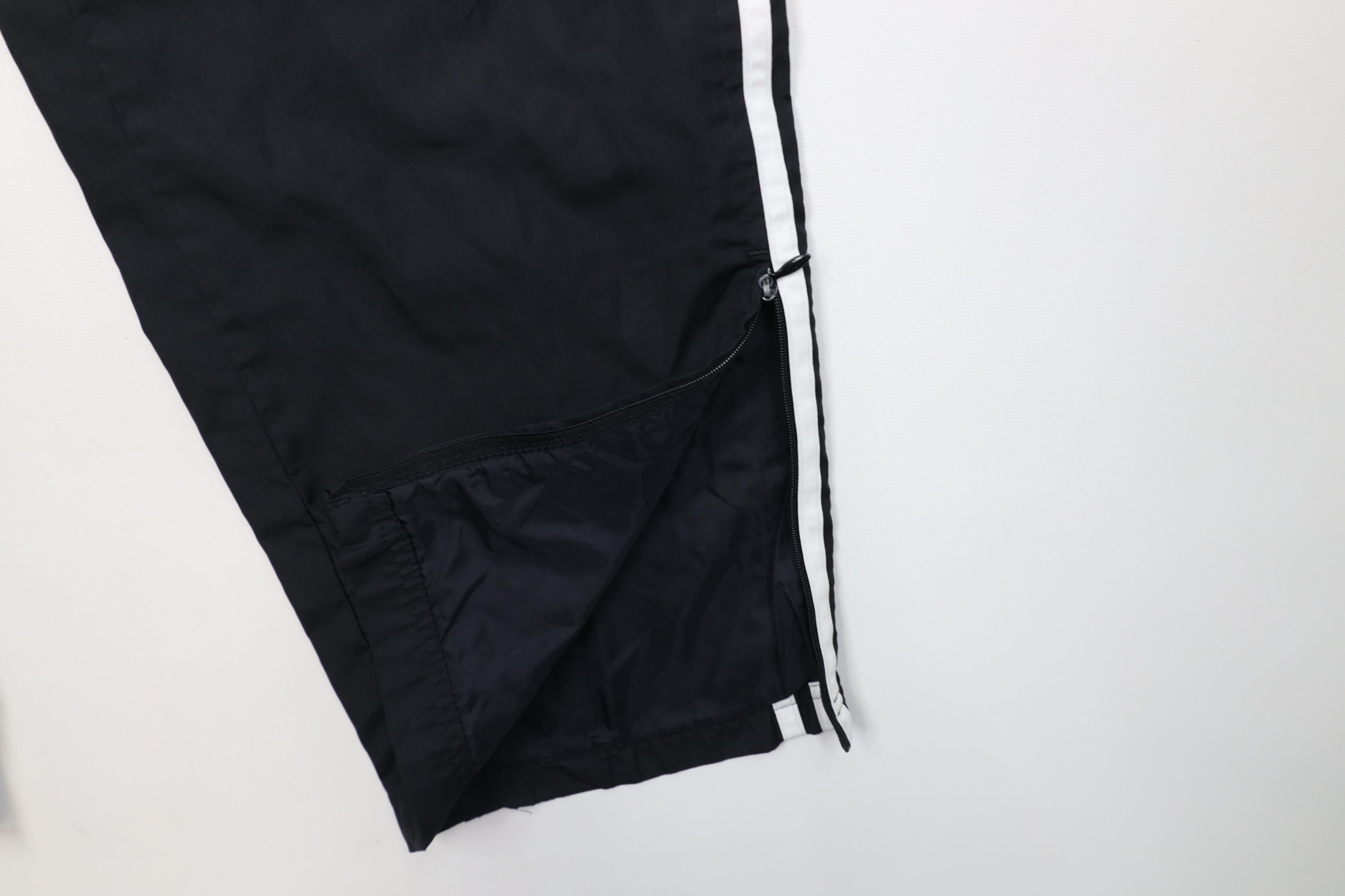Adidas Vintage Y2K 2006 Adidas Lined Windbreaker Pants Black Size US 34 / EU 50 - 5 Thumbnail