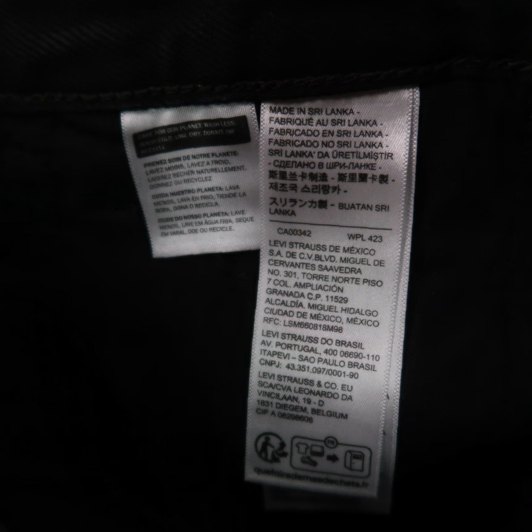 Levi's VINTAGE Levi's 94 baggy Jeans Women's 26x31 Black Denim High rise Straight 5-Pocket 90s Womens Size 26" / US 2 / IT 38 - 6 Thumbnail