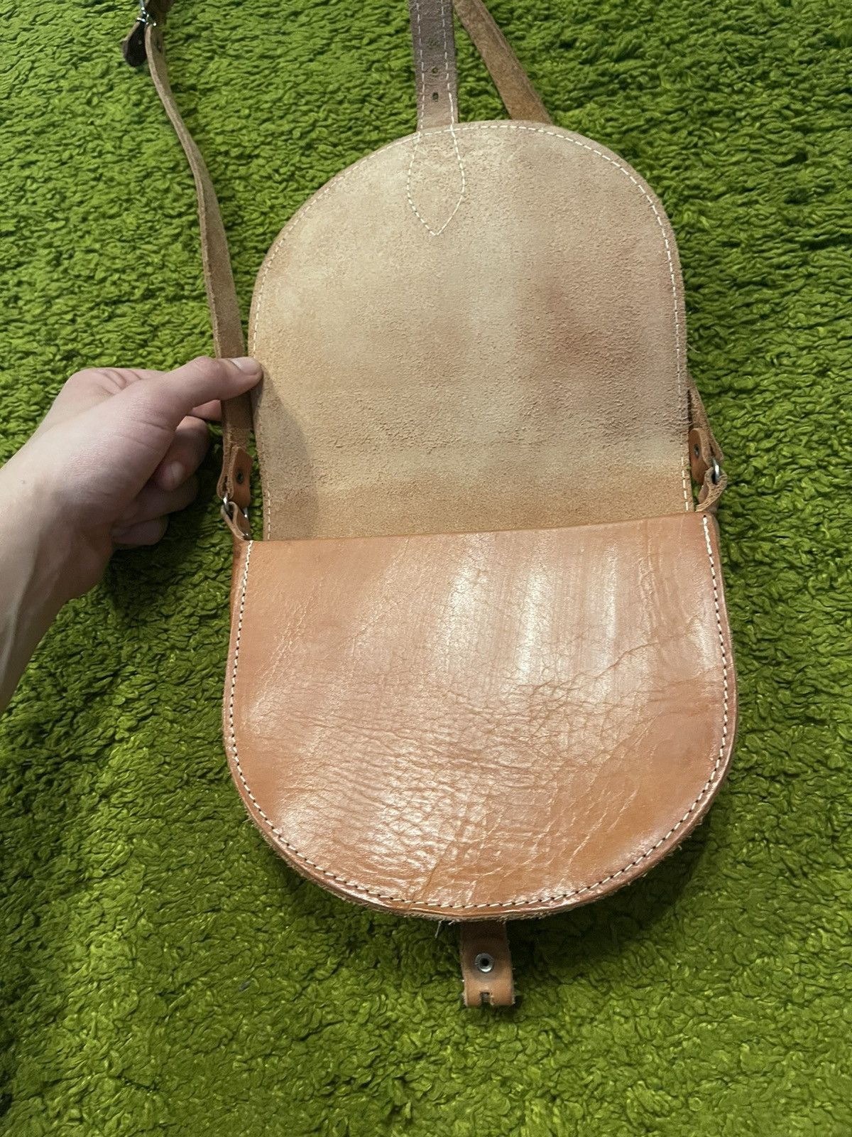 Genuine Leather 🇨🇭 1980s vintage real leather Switzerland army messenger bag Size ONE SIZE - 5 Thumbnail