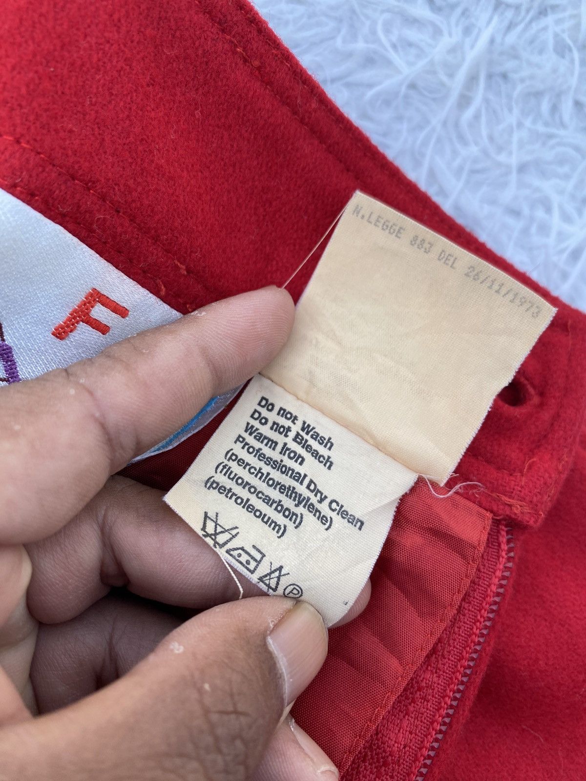 Fendi Rare Vintage 70s FENDI Red Wool Skirt Size 23" - 12 Thumbnail