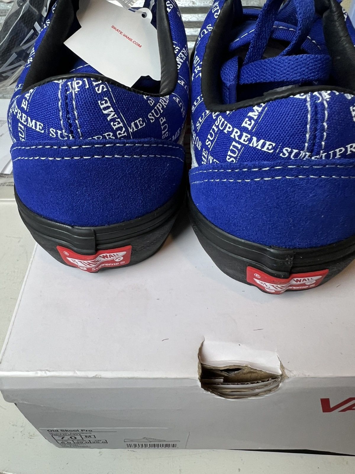 Supreme × Vans Old Skool Pro US 7 Brand New Size US 7 / EU 40 - 3 Thumbnail