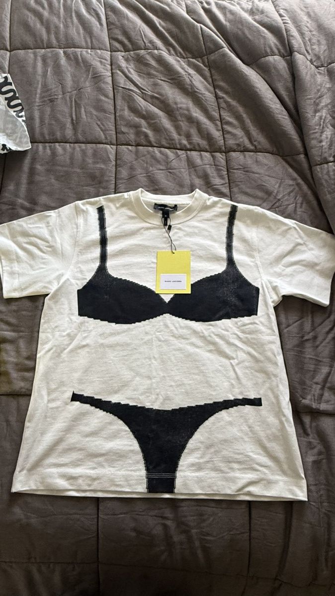 Marc Jacobs Mark Jacobs T-Shirt Size US S / EU 44-46 / 1 - 1 Thumbnail