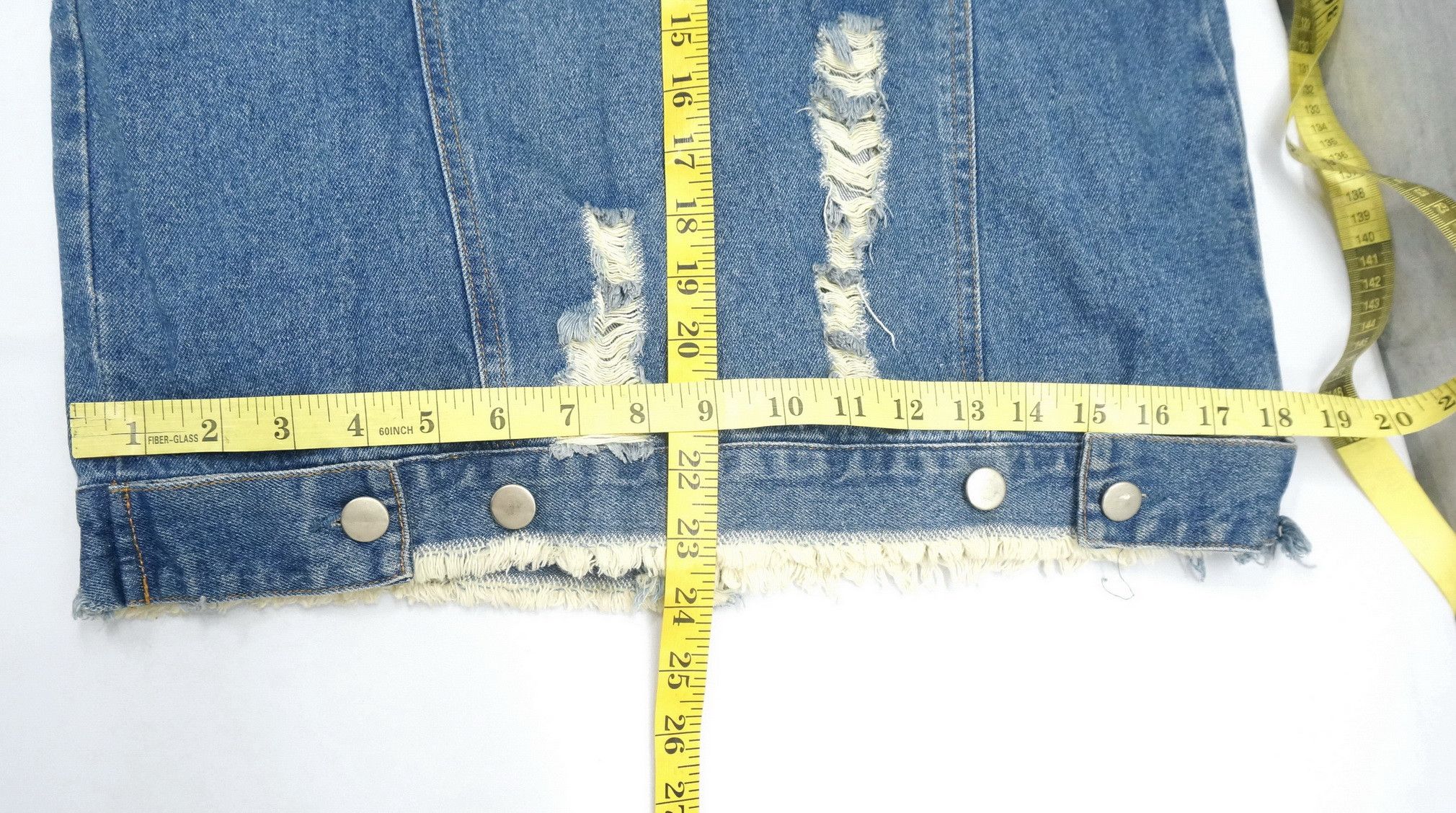 Japanese Brand Vintage Japanese Distressed Studded Sleveless Denim Jacket Size US S / EU 44-46 / 1 - 12 Thumbnail