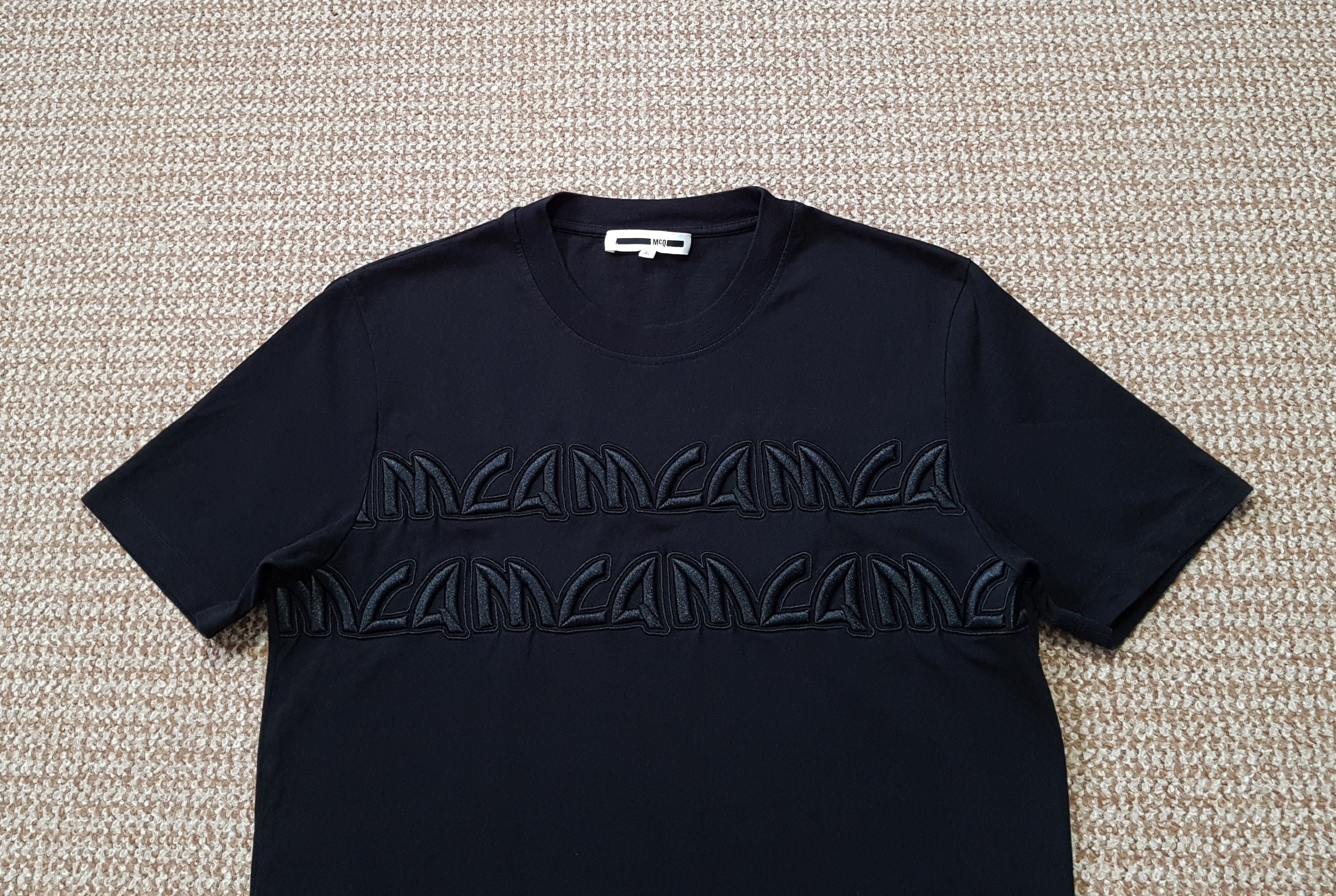 Alexander McQueen McQ Alexander McQueen Embroidered Short Sleeve T Shirt sz L Size US L / EU 52-54 / 3 - 2 Thumbnail