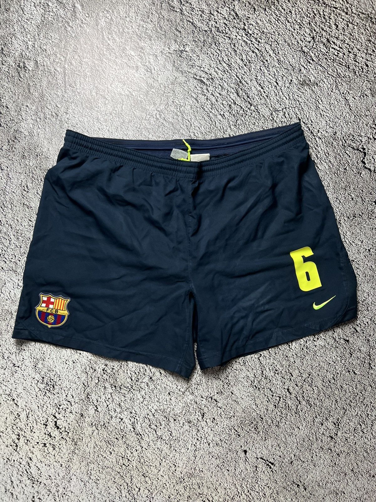 Nike Y2K Nike FCB Barcelona Xavi Hernandez 2004 shorts Size US 36 / EU 52 - 1 Thumbnail