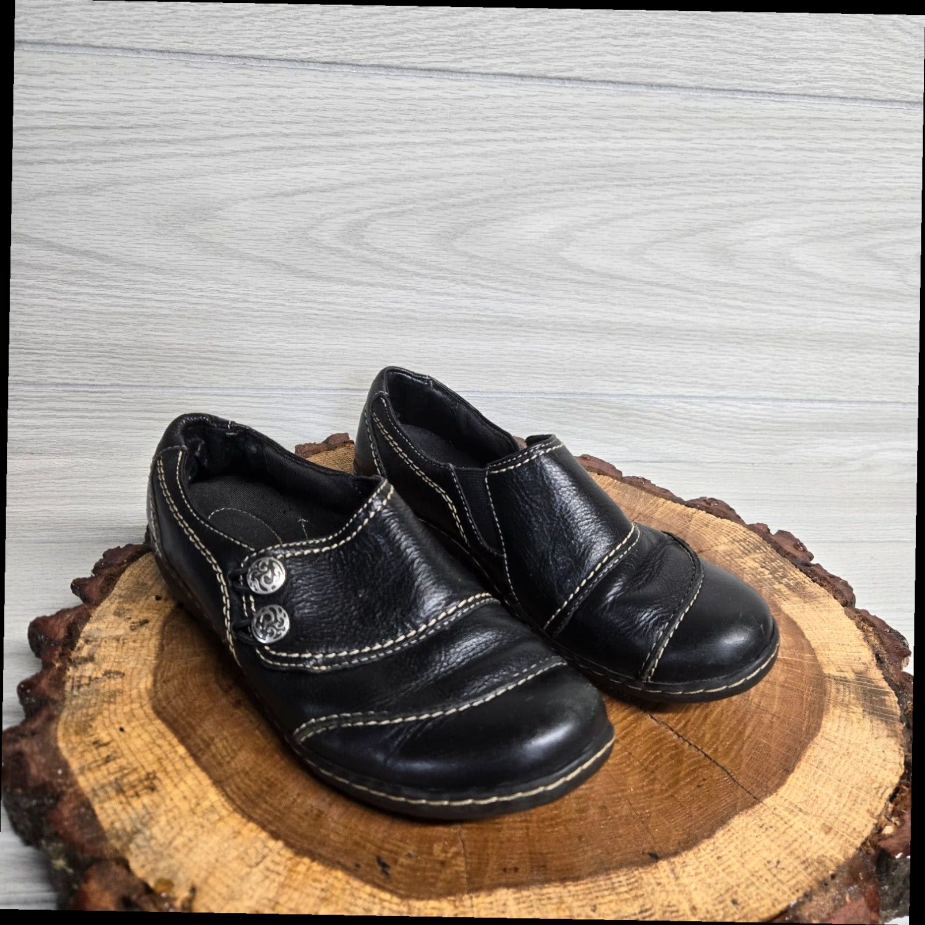Clarks Women's Black Leather Slip On Loafer Shoes Comfort 7M