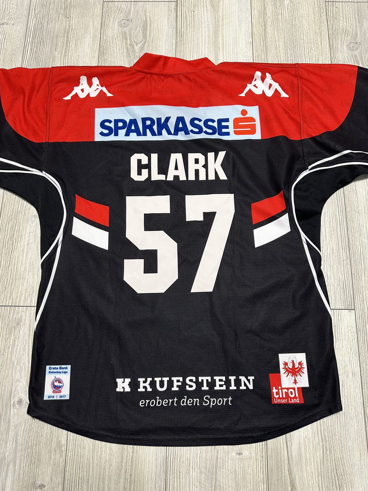 NHL HC Tiroler Wasserkraft Innsbruck Die Haie Jersey #57 Clark Size US L / EU 52-54 / 3 - 7 Thumbnail