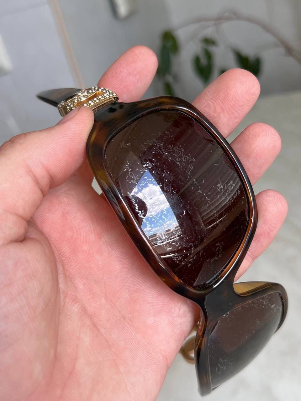Dolce & Gabbana × Vintage Y2K Dolce & Gabbana Sunglasses Rhinestone Strass 2000s Wrap Size ONE SIZE - 4 Thumbnail
