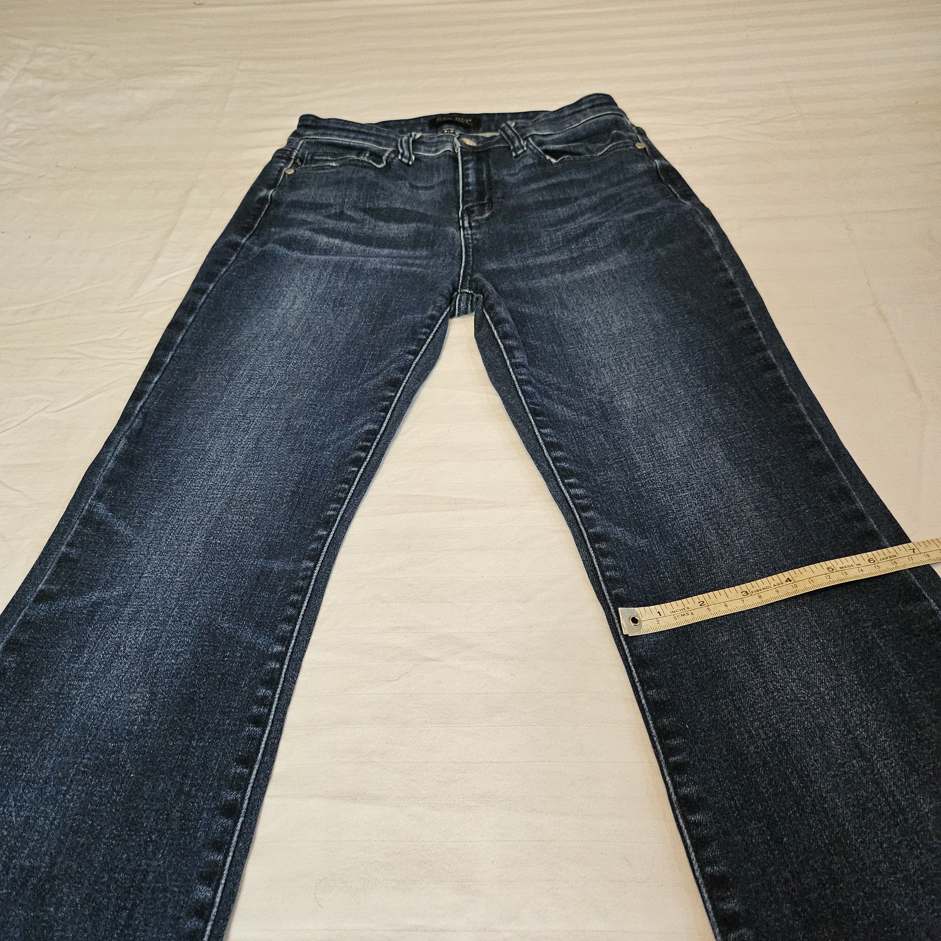 Judy Blue Judy Blue Slim Bootcut Jeans size 5 Woman's 27" Size 27" / US 4 / IT 40 - 6 Thumbnail