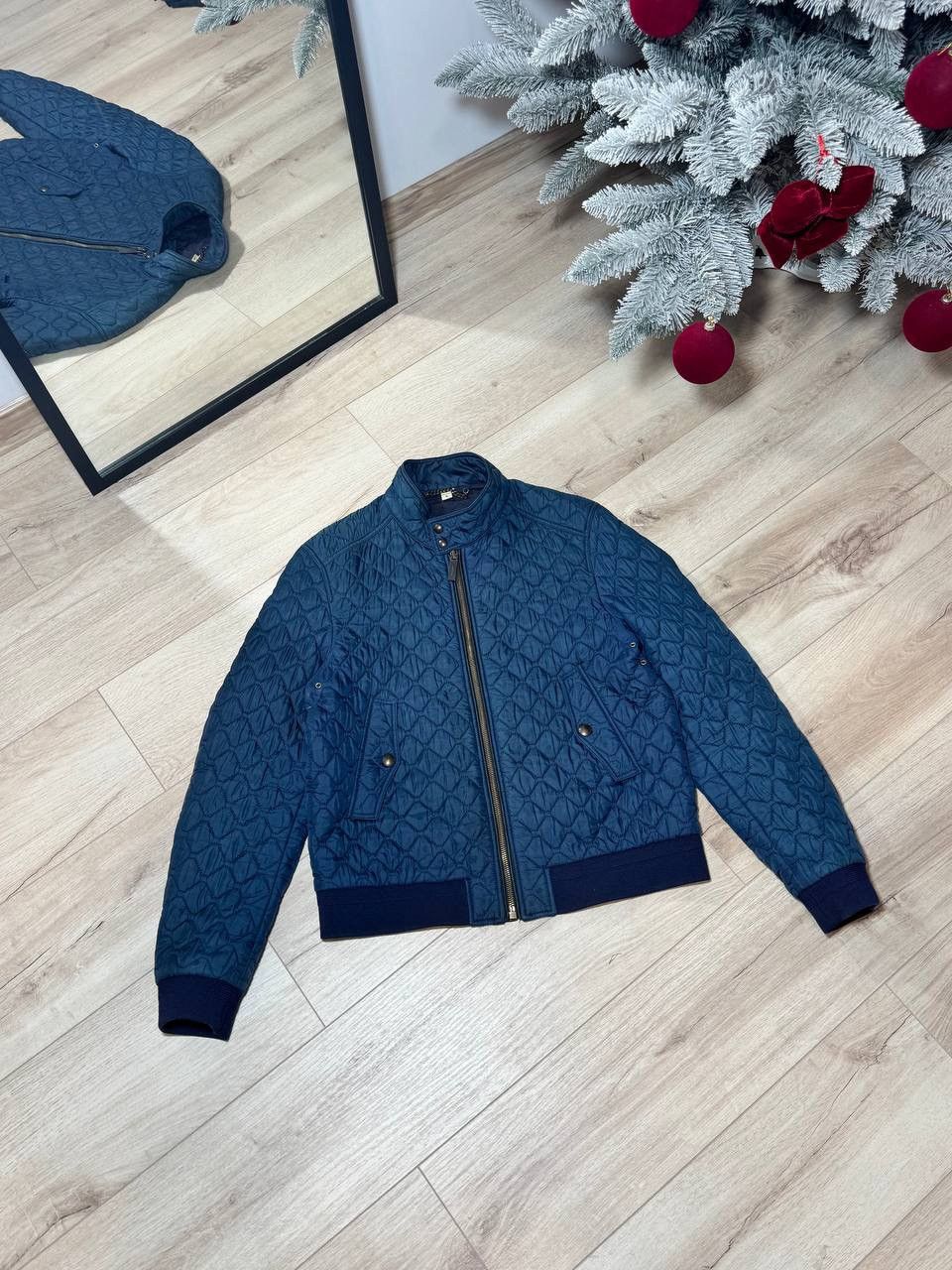 Burberry Burberry London Mens’s XL Blue Qualited Jacket Bomber Size US XL / EU 56 / 4 - 1 Thumbnail